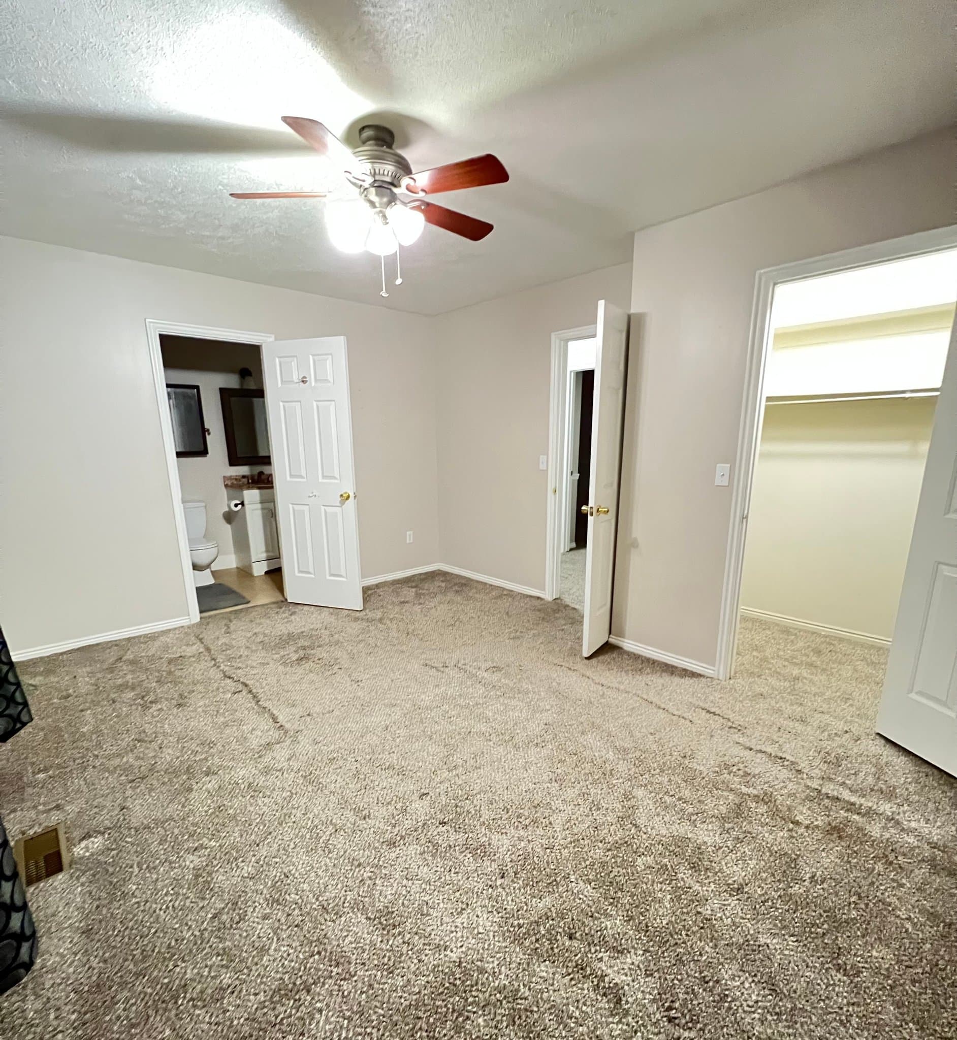 West Jordan House: 8291 South 4800 West
