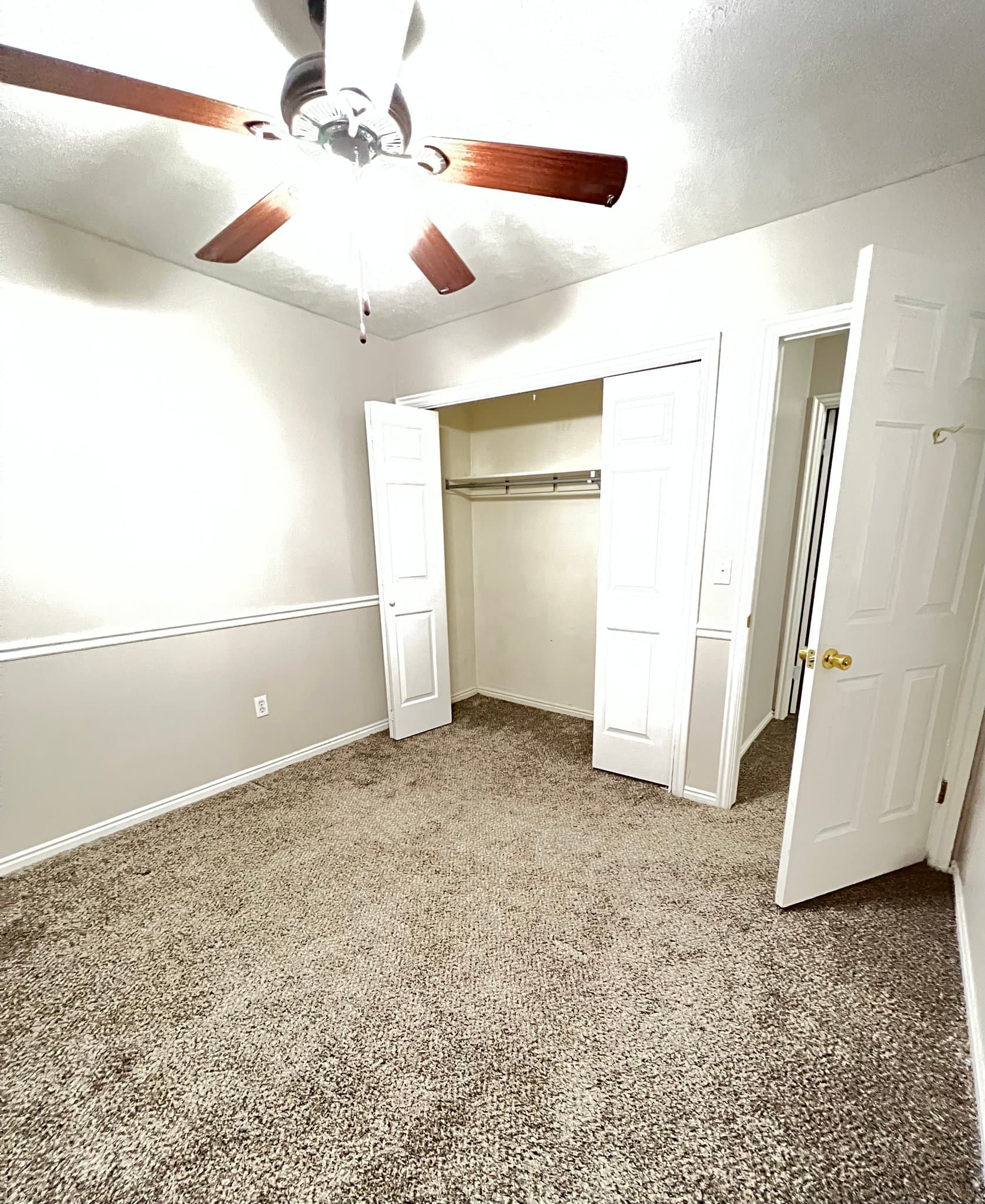 West Jordan House: 8291 South 4800 West