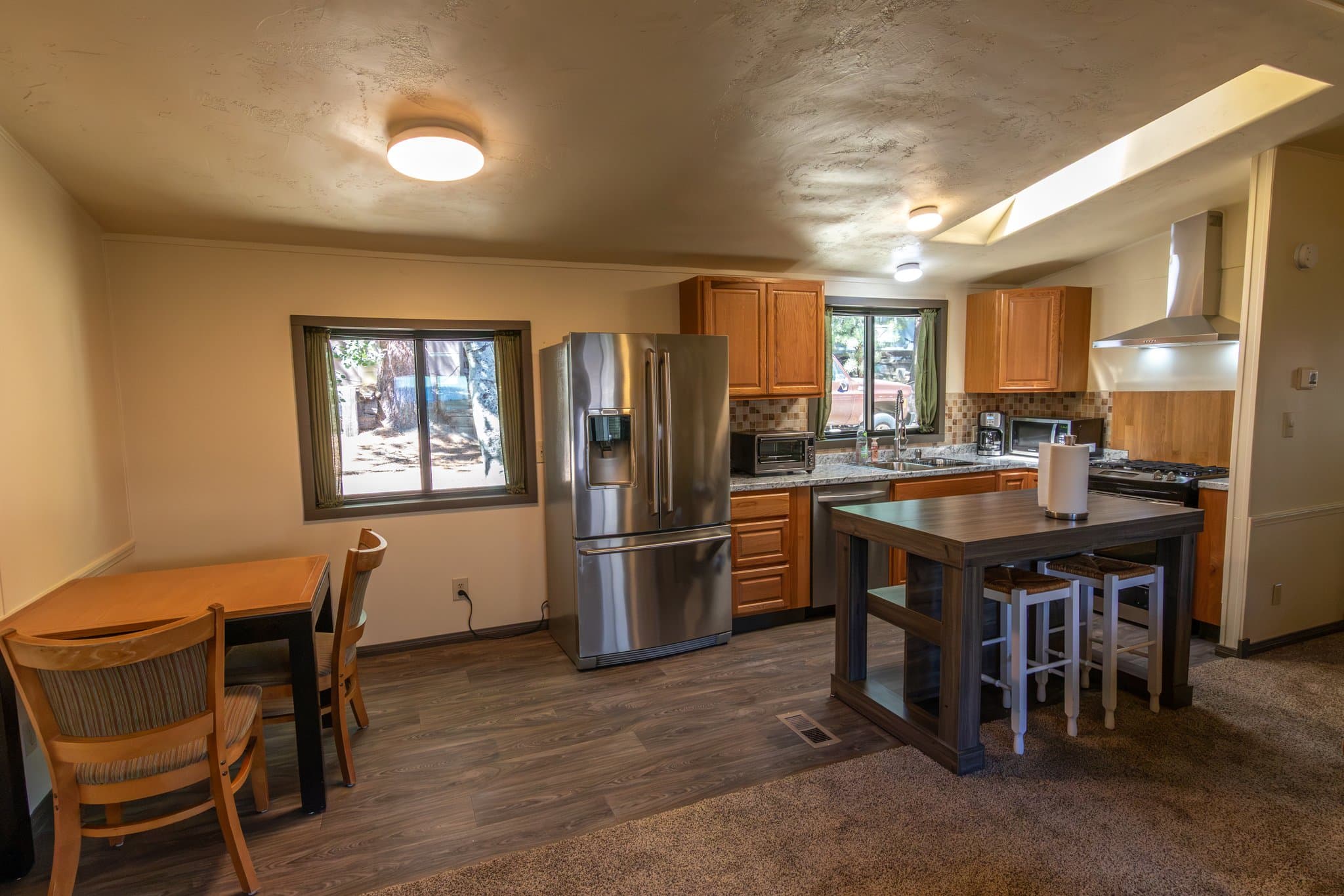 Mammoth Lakes Single Room: 100 Ski Trails Road