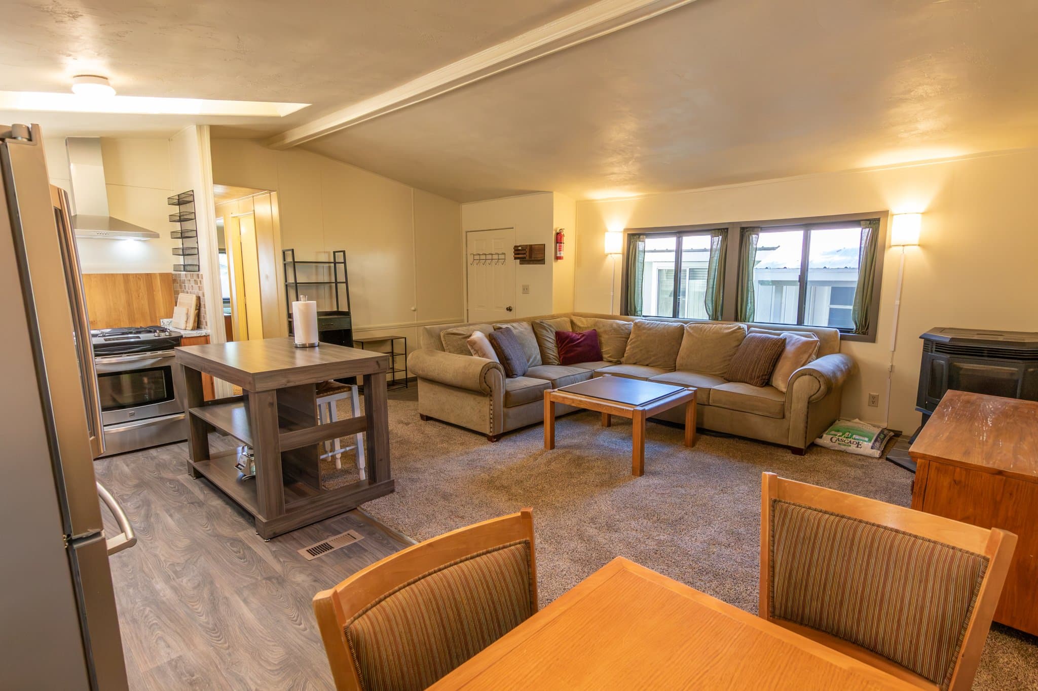 Mammoth Lakes Single Room: 100 Ski Trails Road
