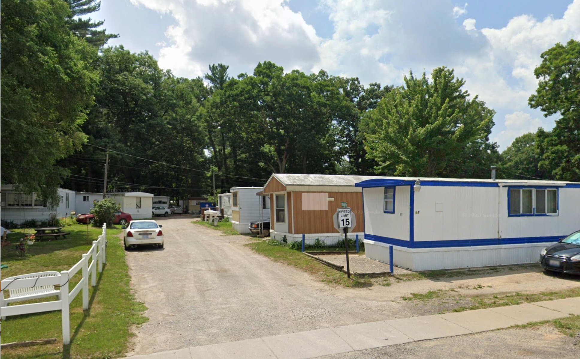 Sanford House: 320 Cedar St