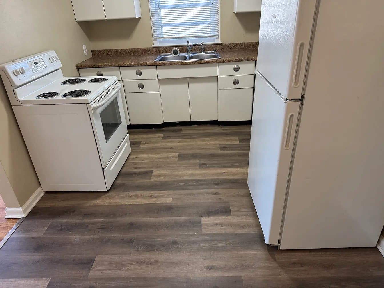 Madison Apartment: 922 Melvin Ct