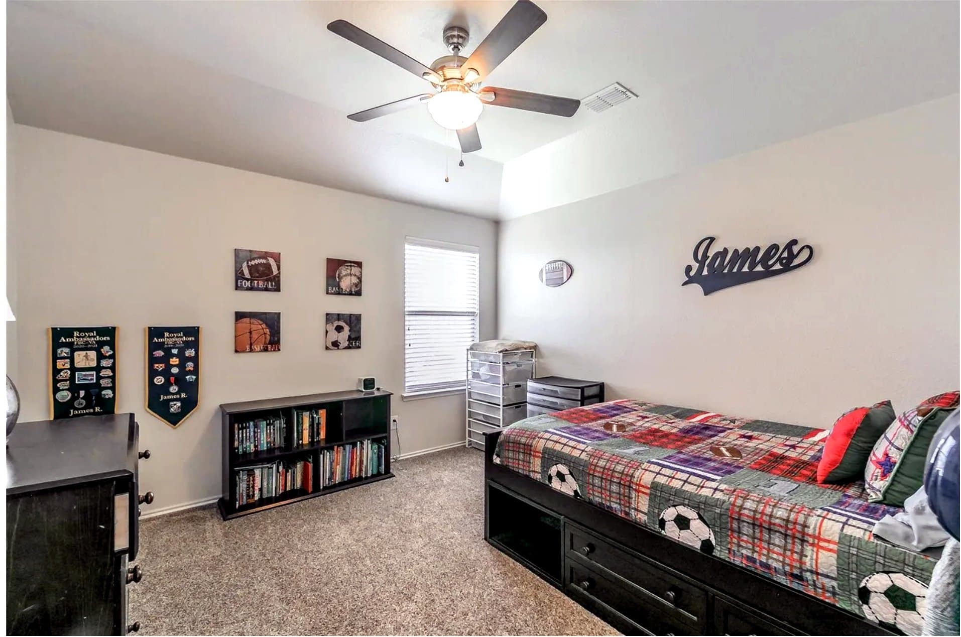 Melissa House: 3006 Pinecrest Dr