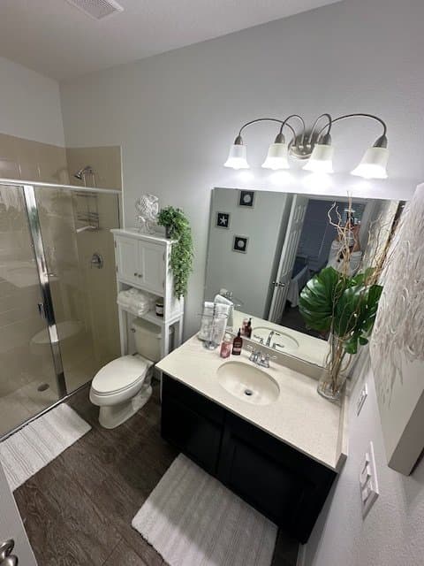 Orlando Single Room: 5095 Blue Flag Street