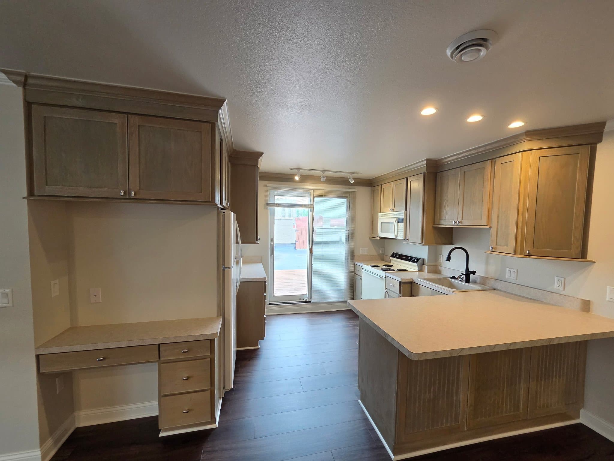 Sheboygan Apartment: 810 Erie Ave Apt #5