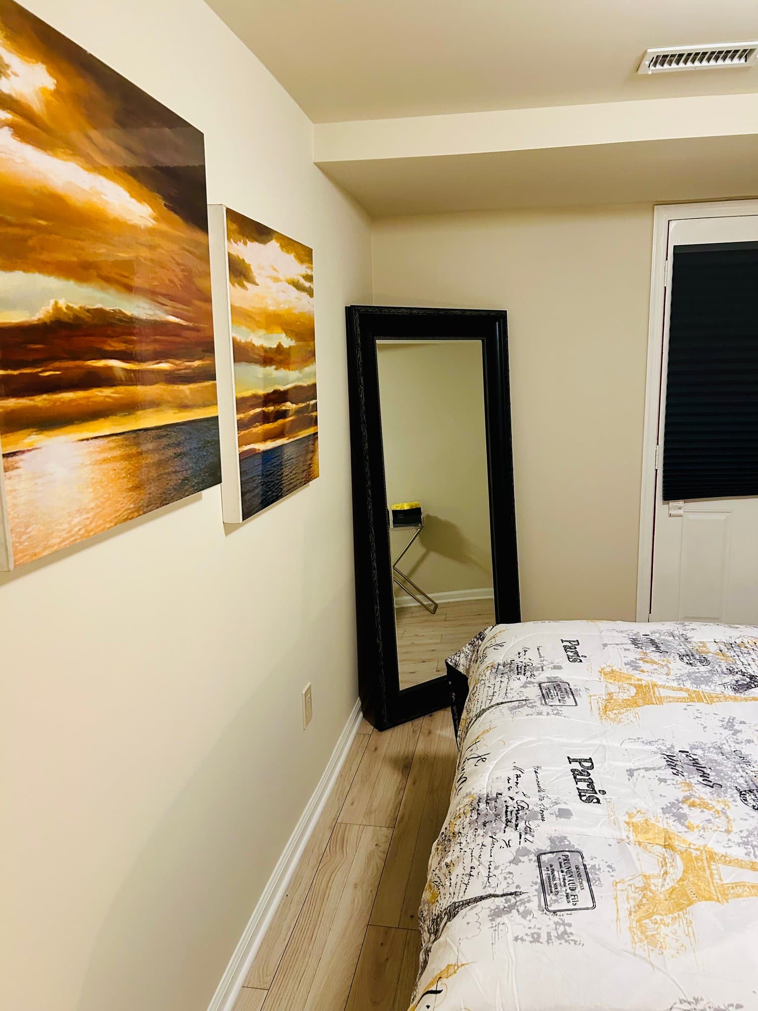Washington Apartment: 18 R St NE