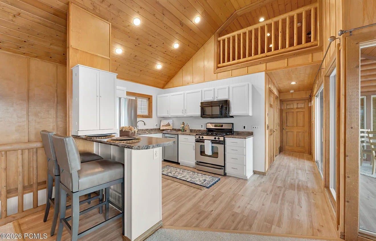 Coalville House: 4038 Rockport Blvd