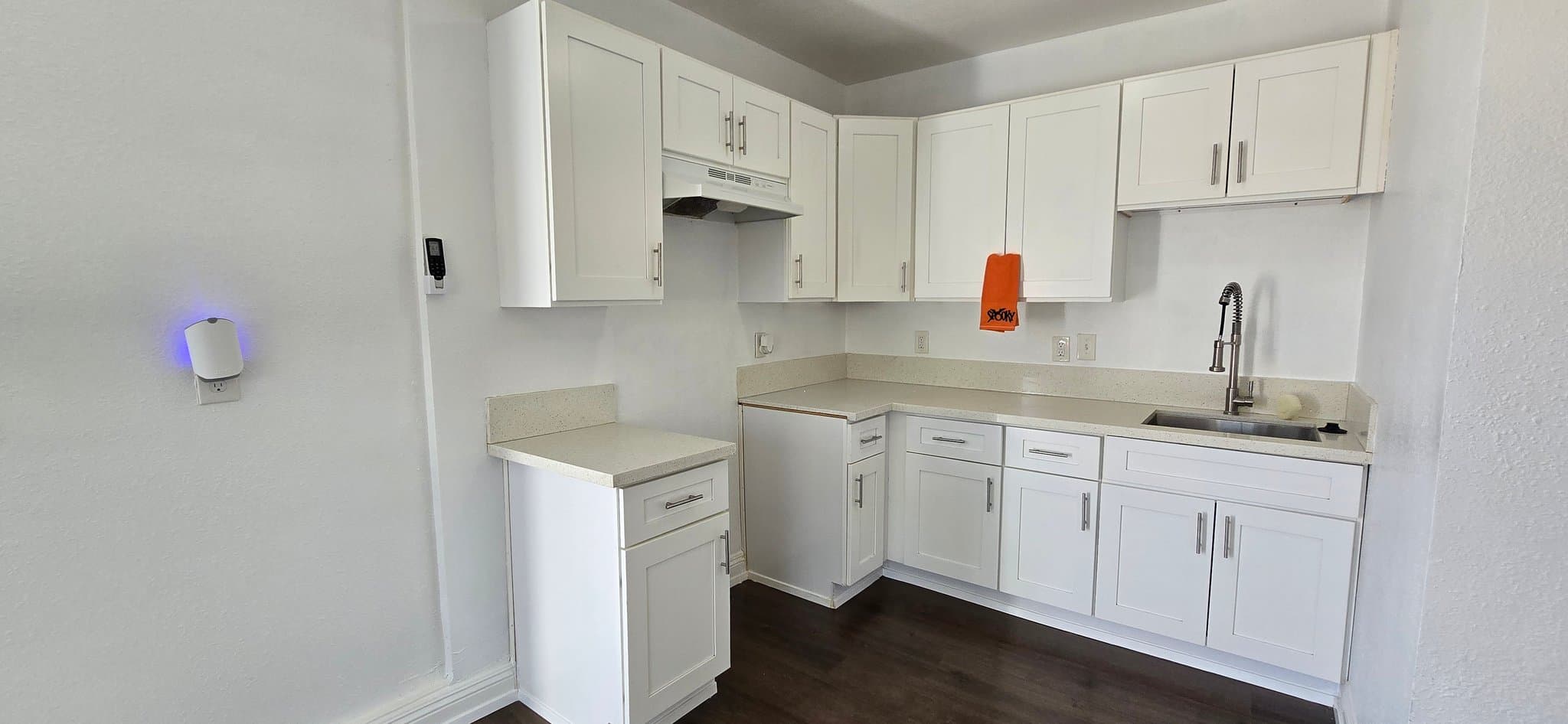San Bernardino House: 2373 N Alameda Ave