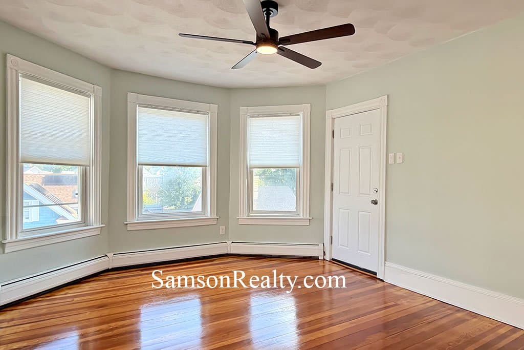 Pawtucket Condo: 64 Samuel Ave