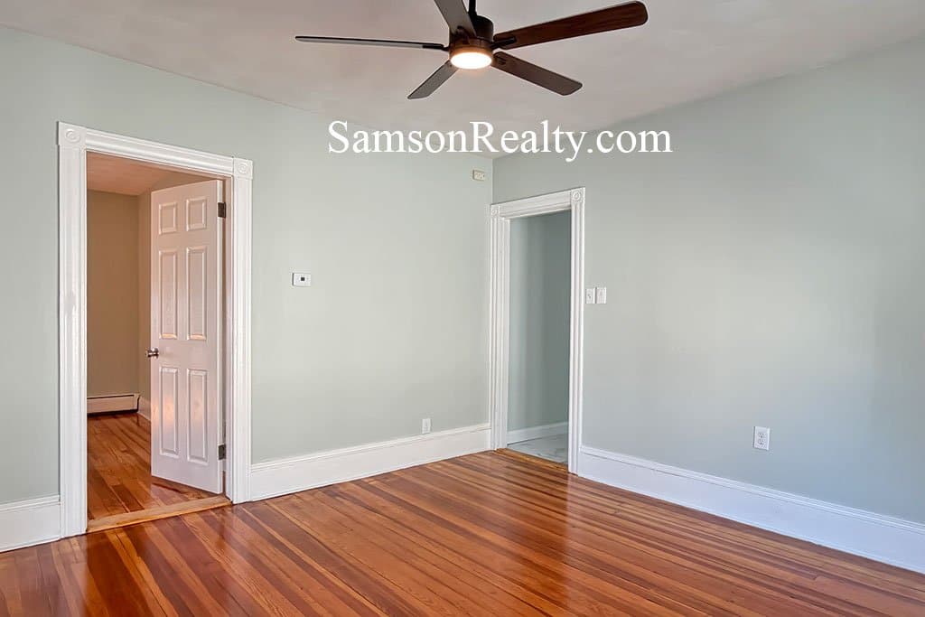 Pawtucket Condo: 64 Samuel Ave