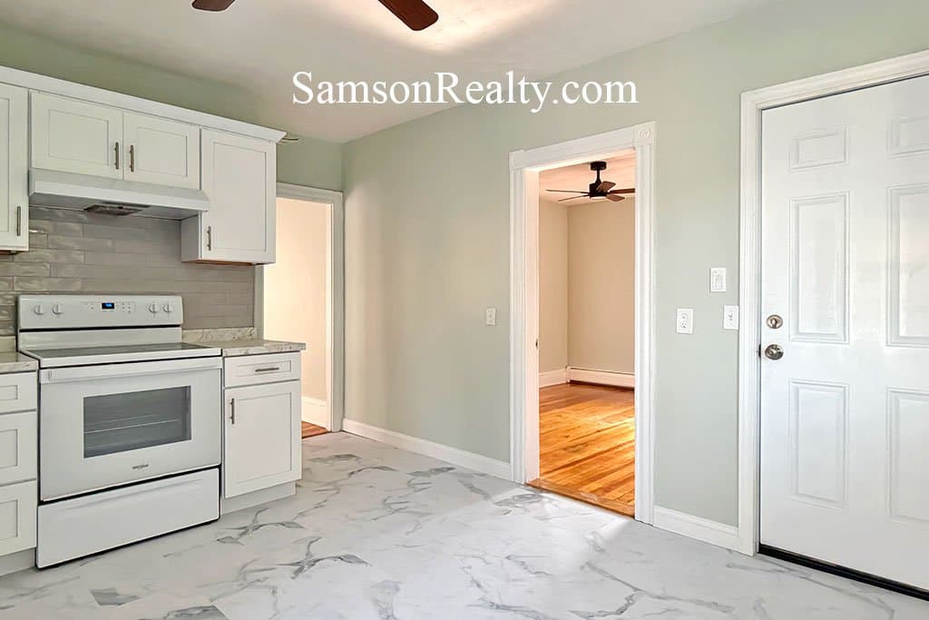 Pawtucket Condo: 64 Samuel Ave