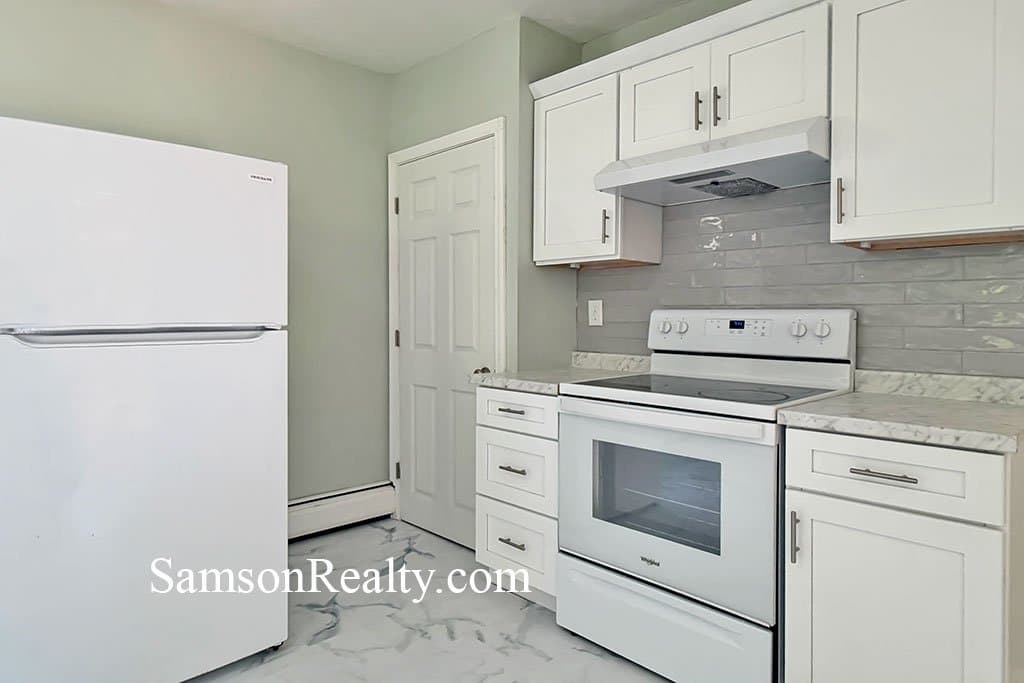 Pawtucket Condo: 64 Samuel Ave