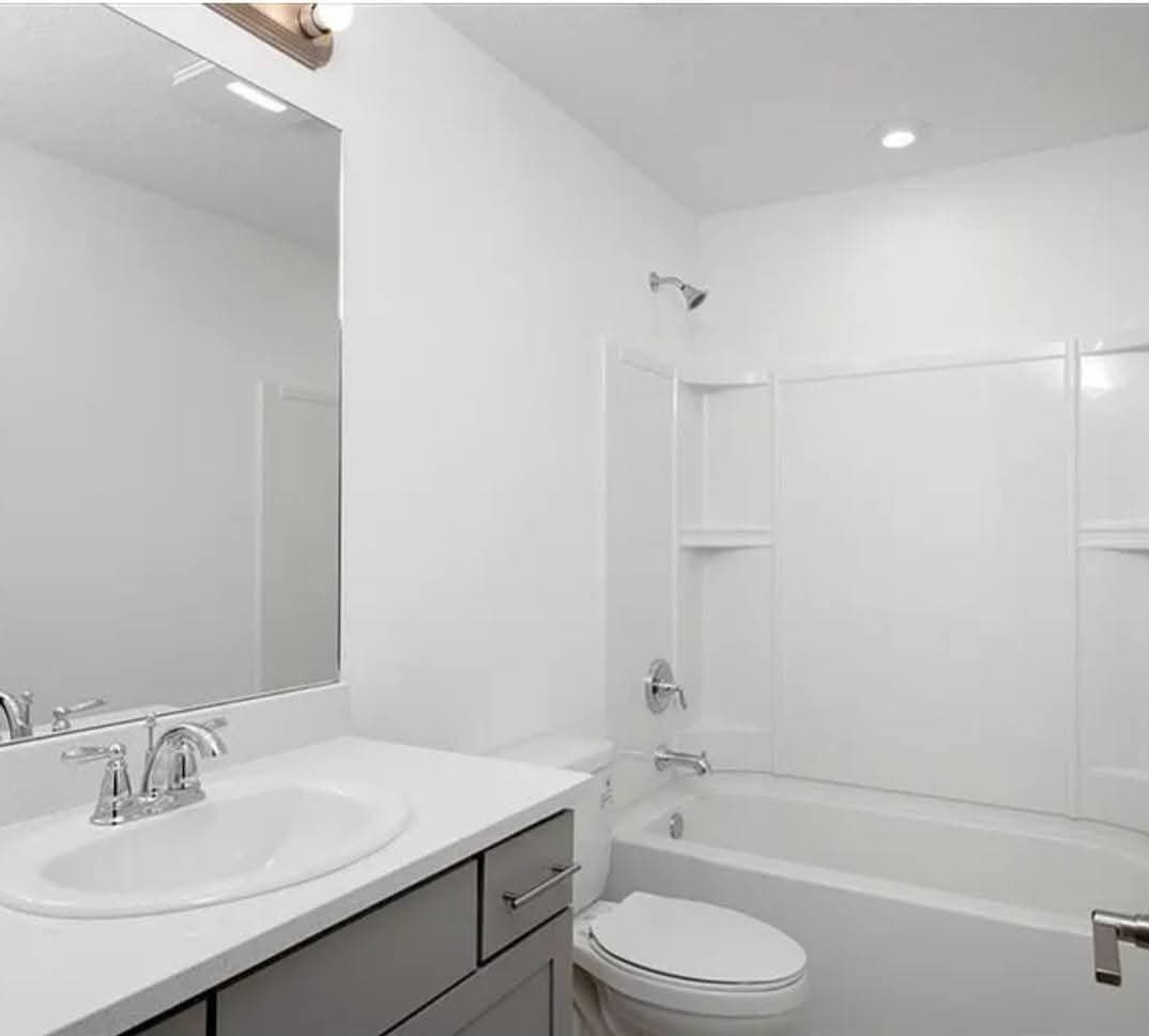 Nokomis Townhome: 5792 Haven Ter