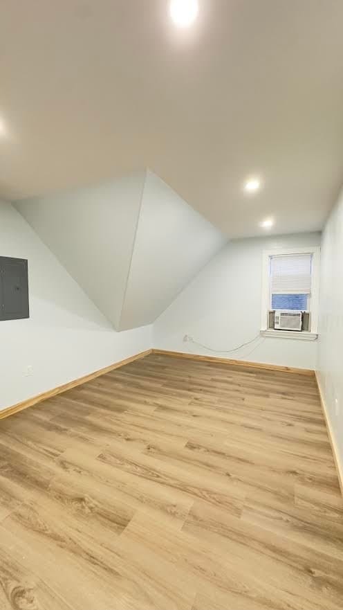 Taunton Single Room: 152 Broadway