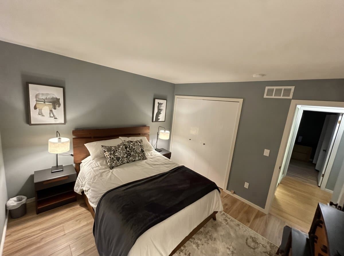 Troy House: 3499 Eagle Dr