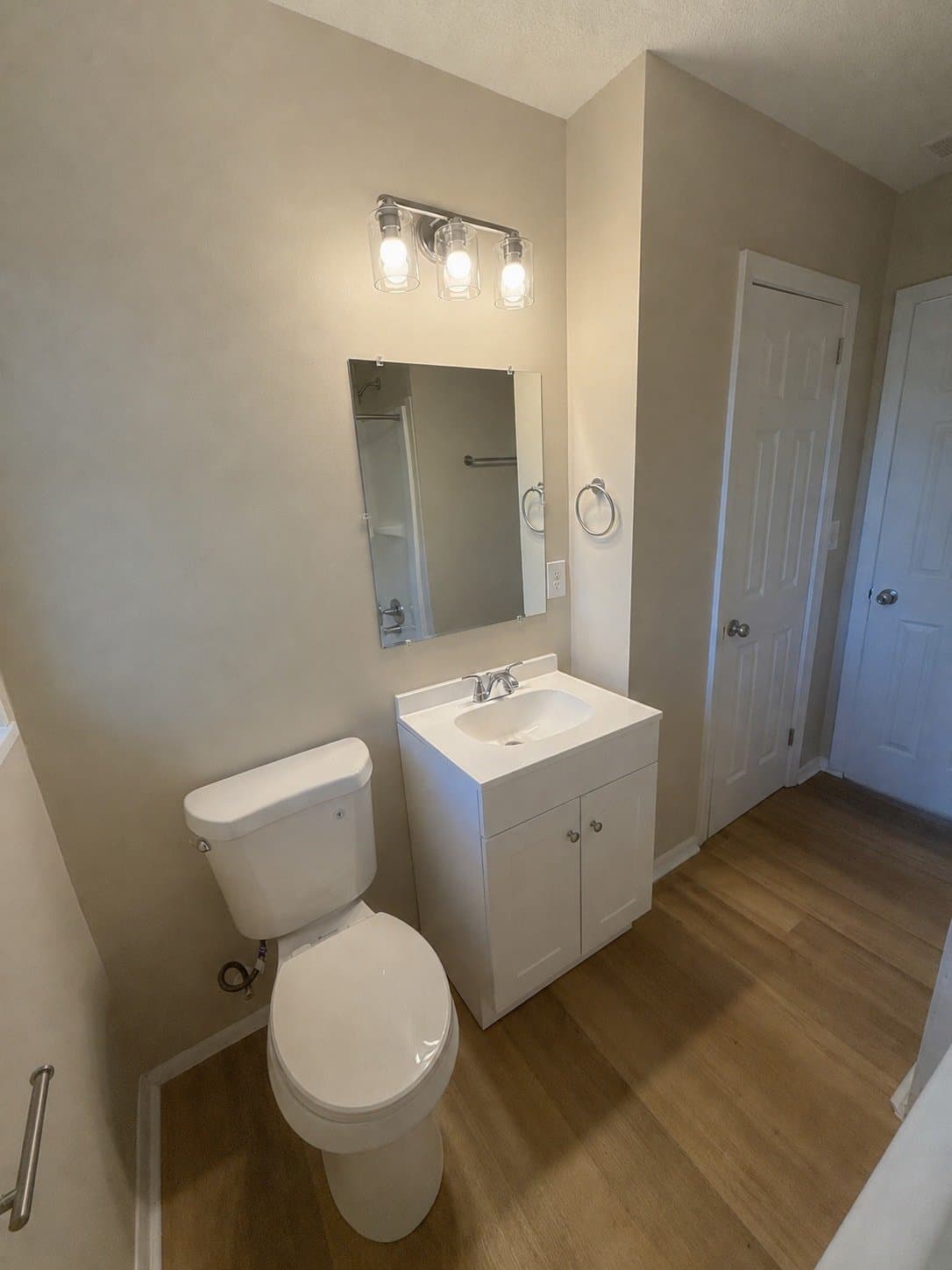Midfield House: 1117 Carol Cir