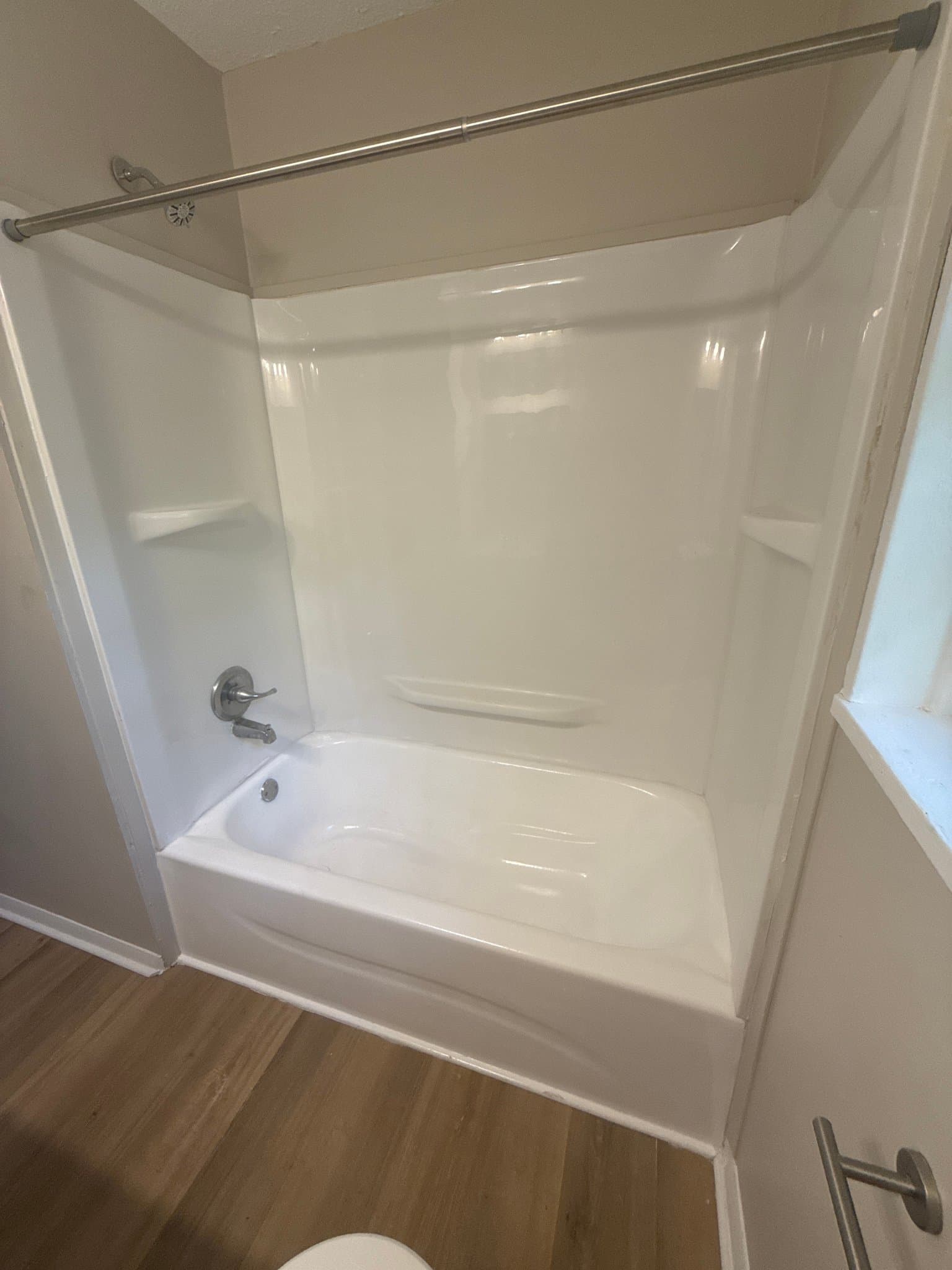 Midfield House: 1117 Carol Cir