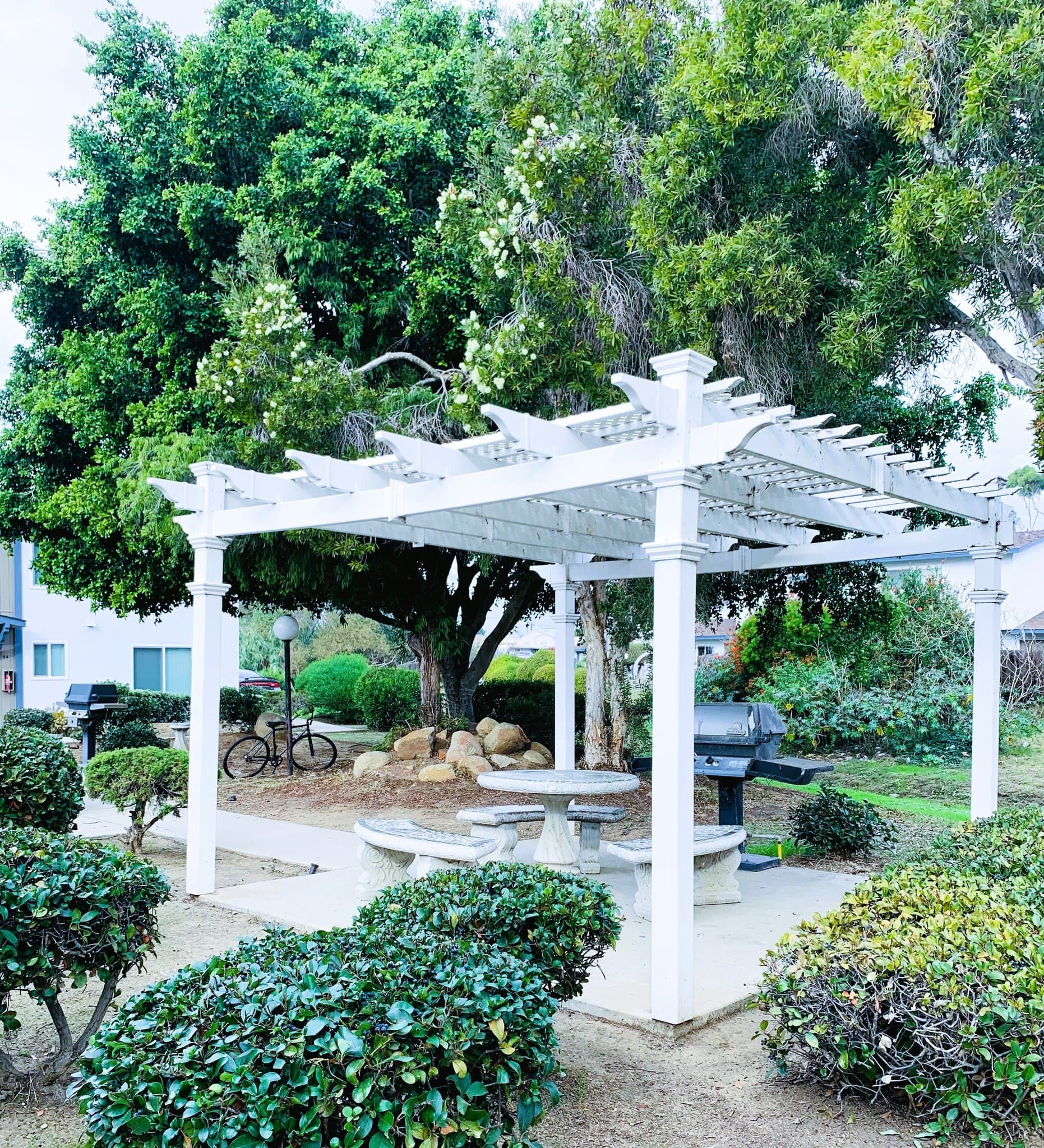 San Diego Apartment: 2330 Grove Ave.