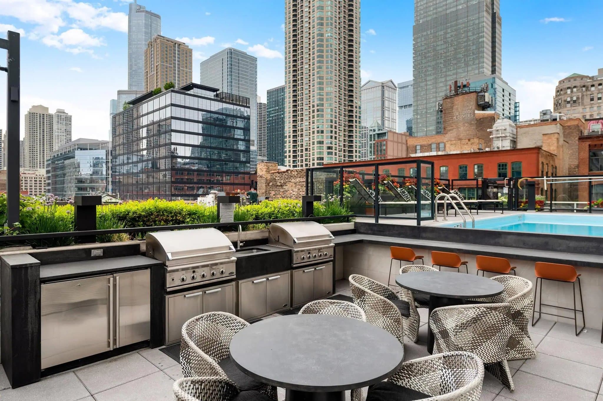 Chicago Condo: 505 N Franklin St
