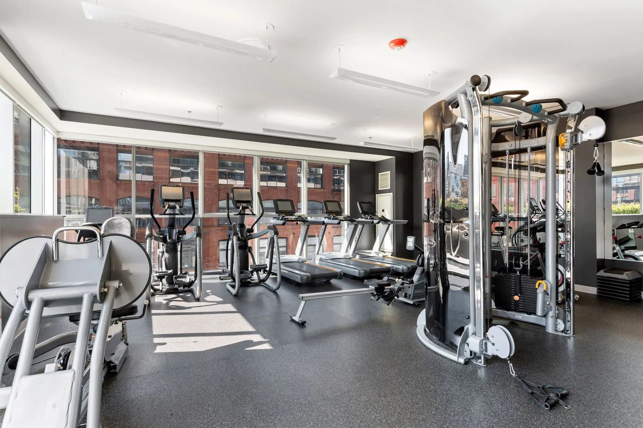 Chicago Condo: 505 N Franklin St