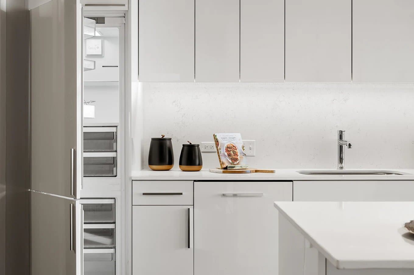 Chicago Condo: 505 N Franklin St