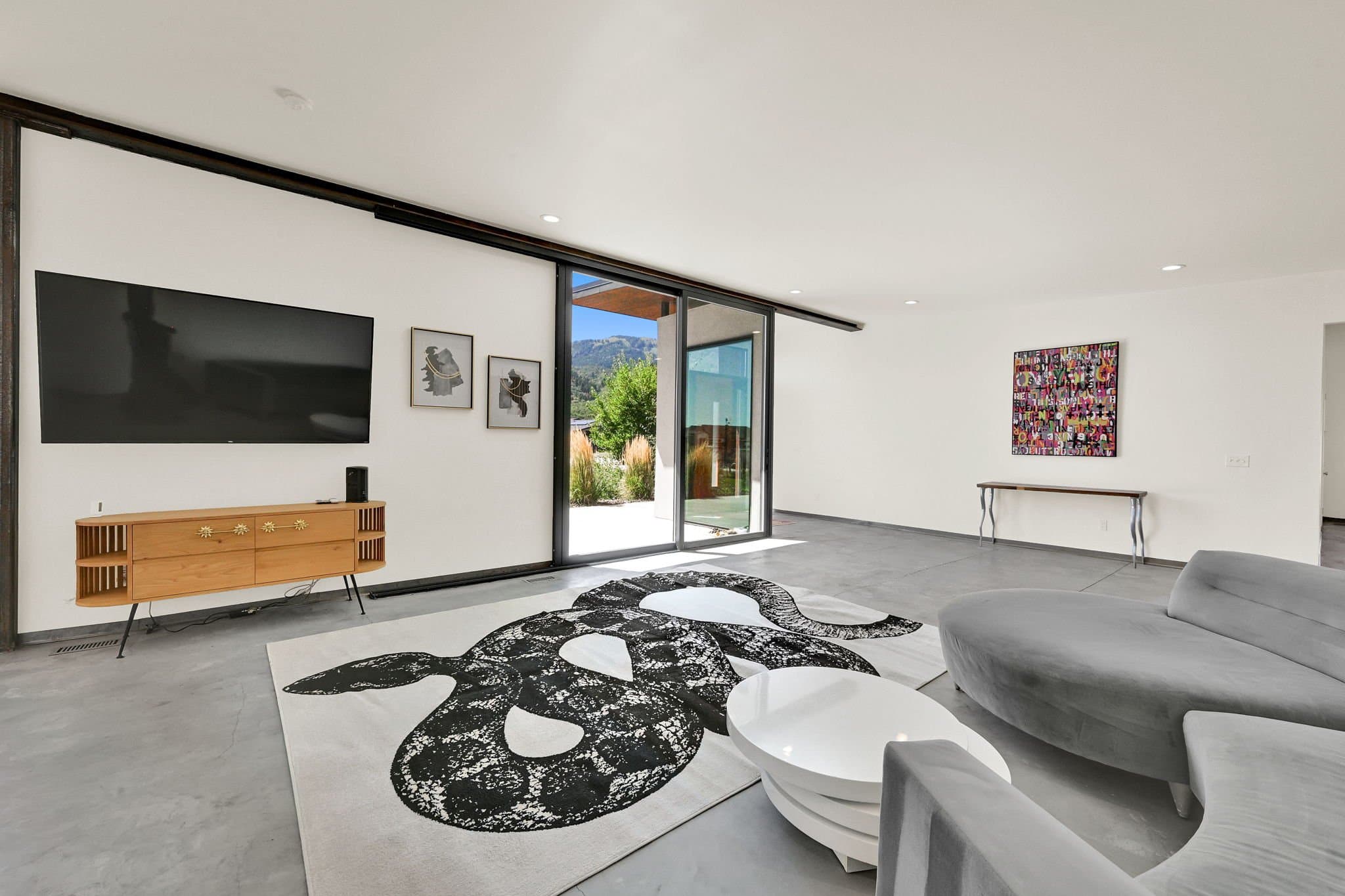 Eden House: 3210 E 5225 N
