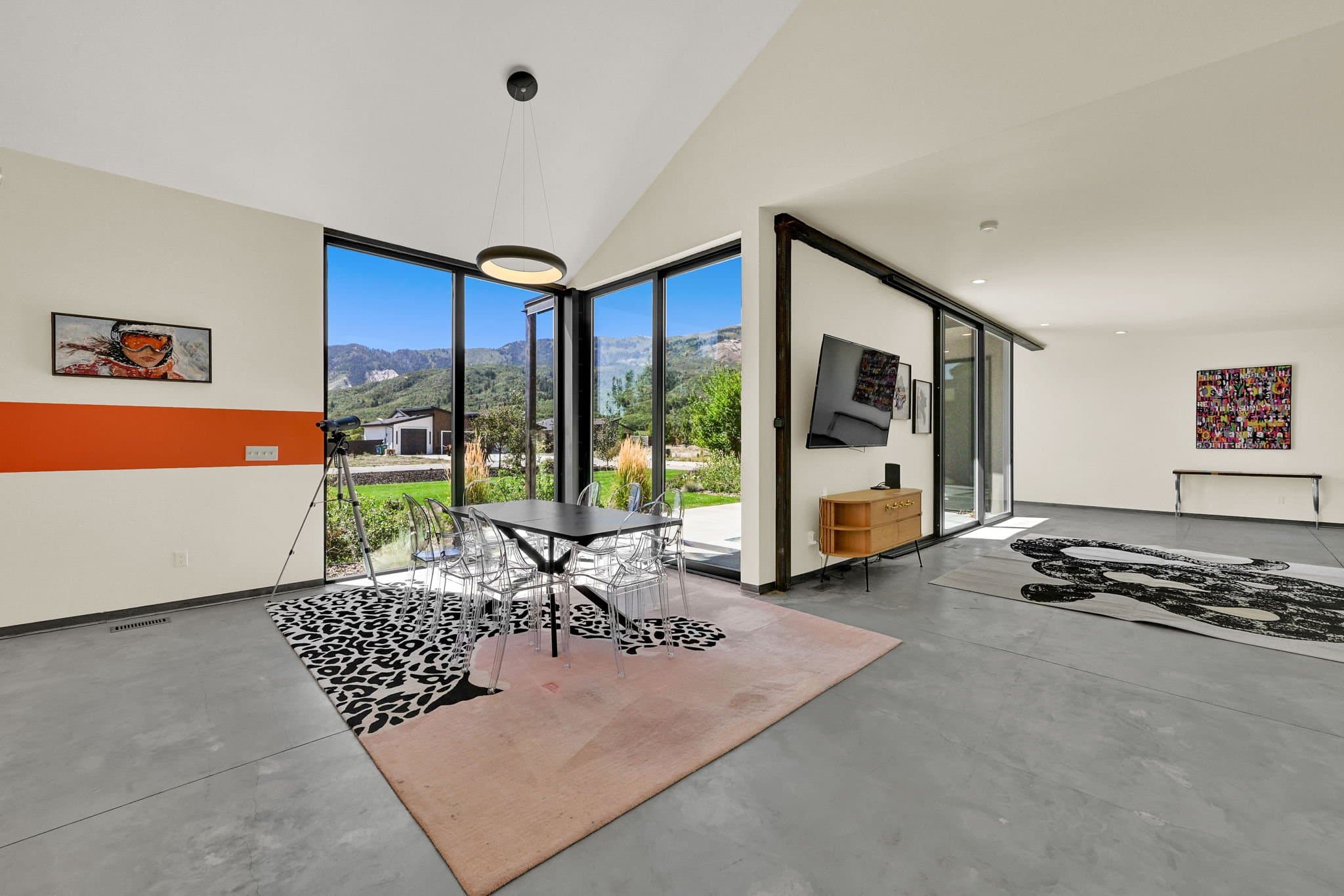 Eden House: 3210 E 5225 N