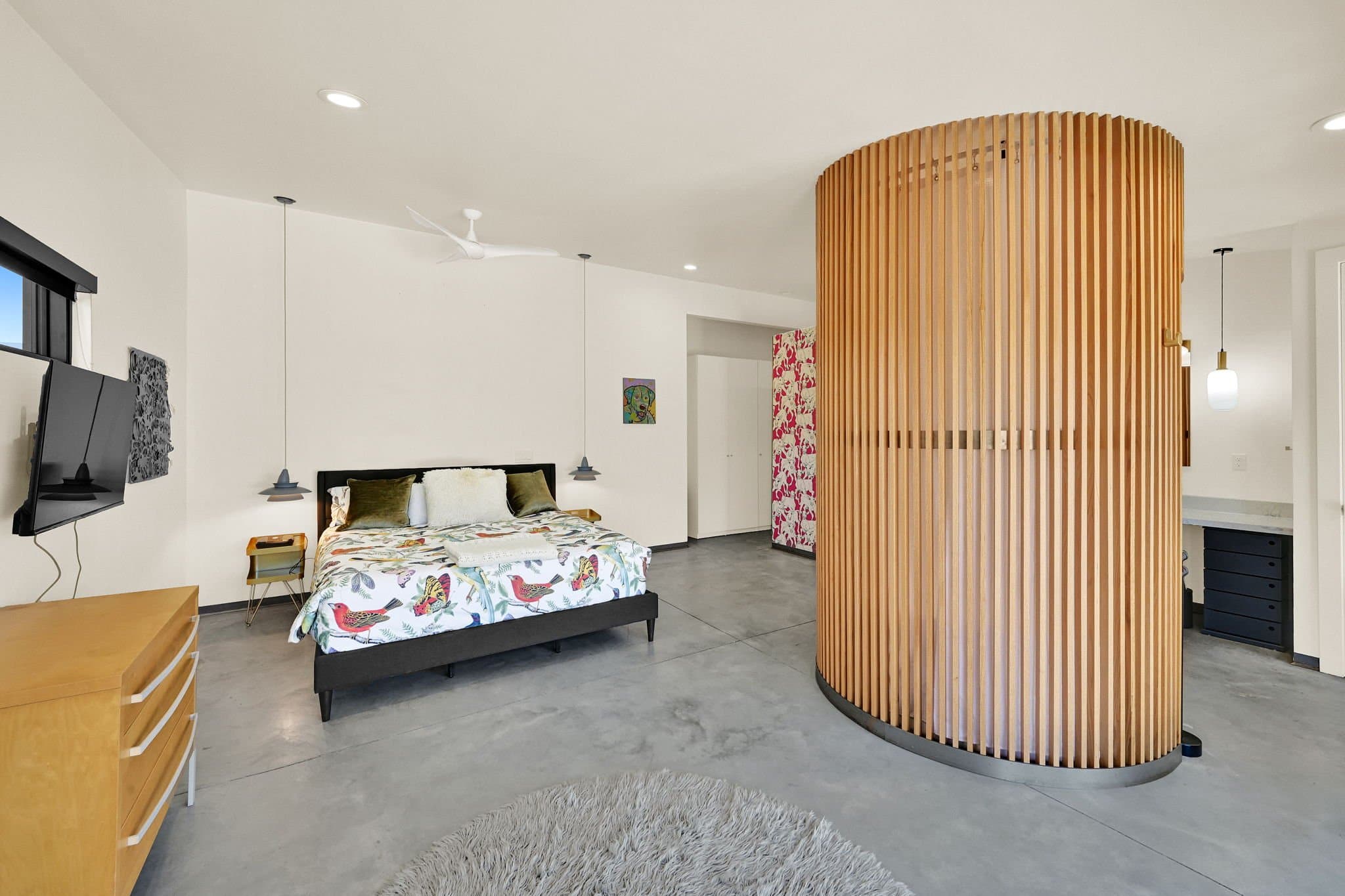 Eden House: 3210 E 5225 N