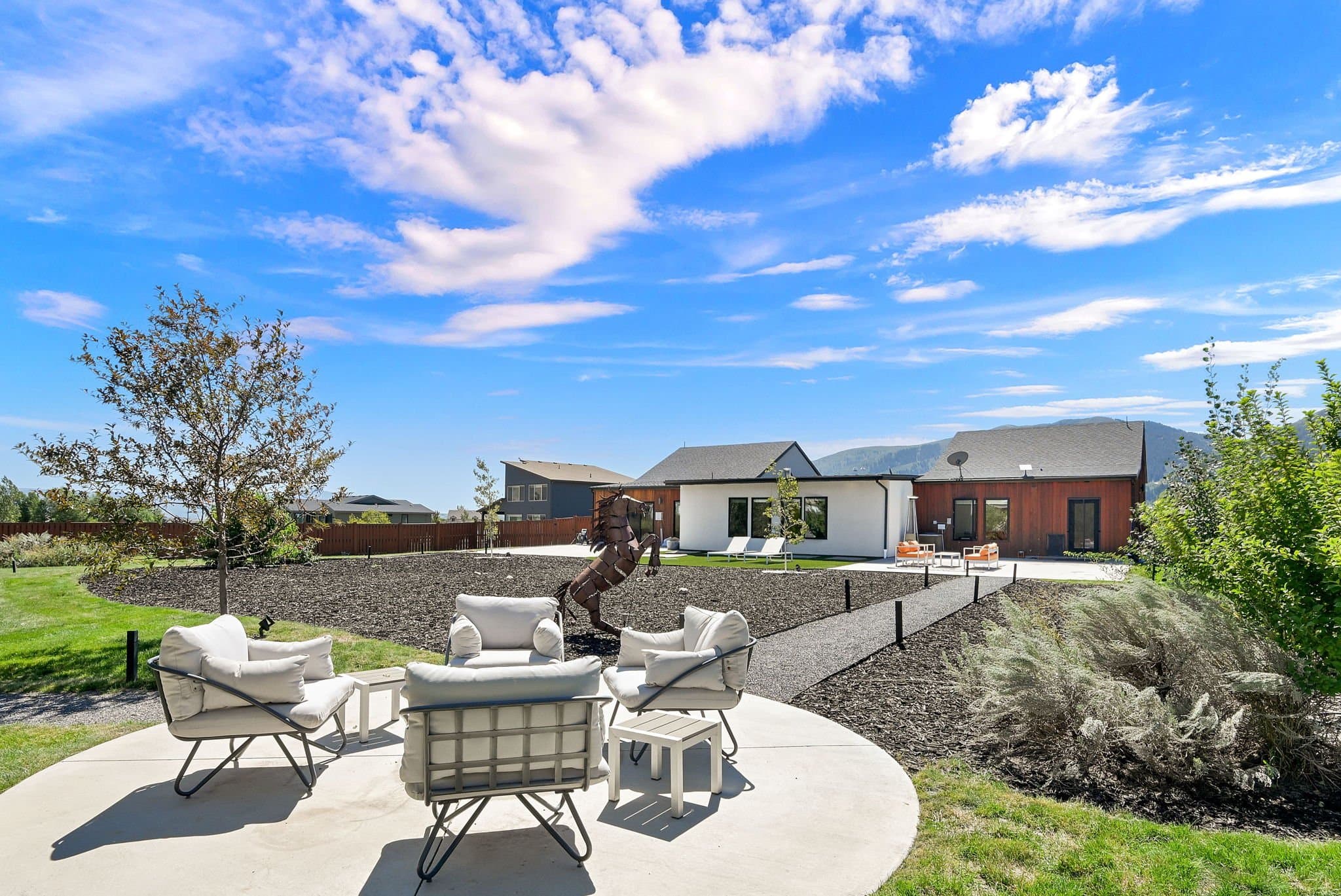 Eden House: 3210 E 5225 N