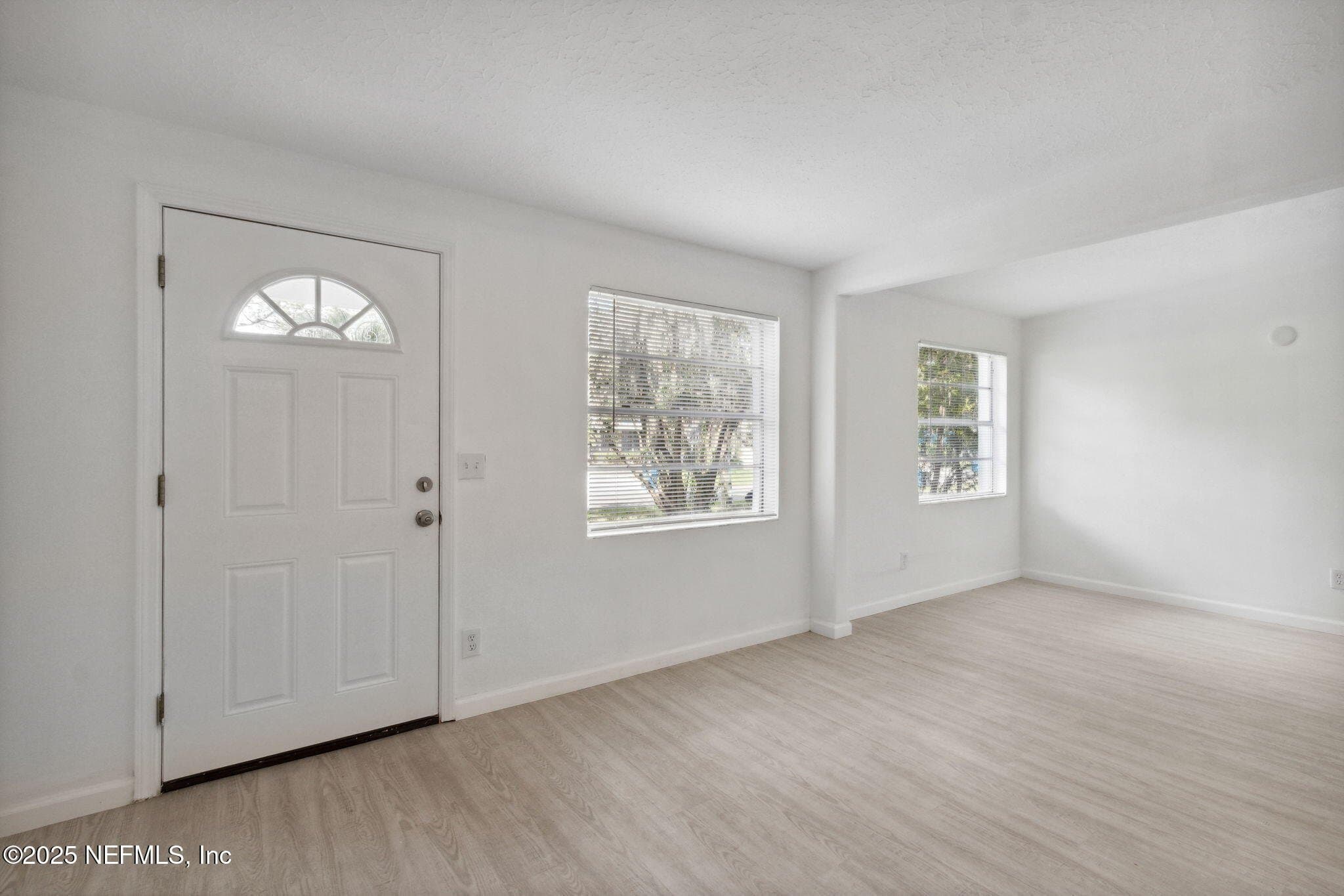 Jacksonville House: 4204 Santee Road