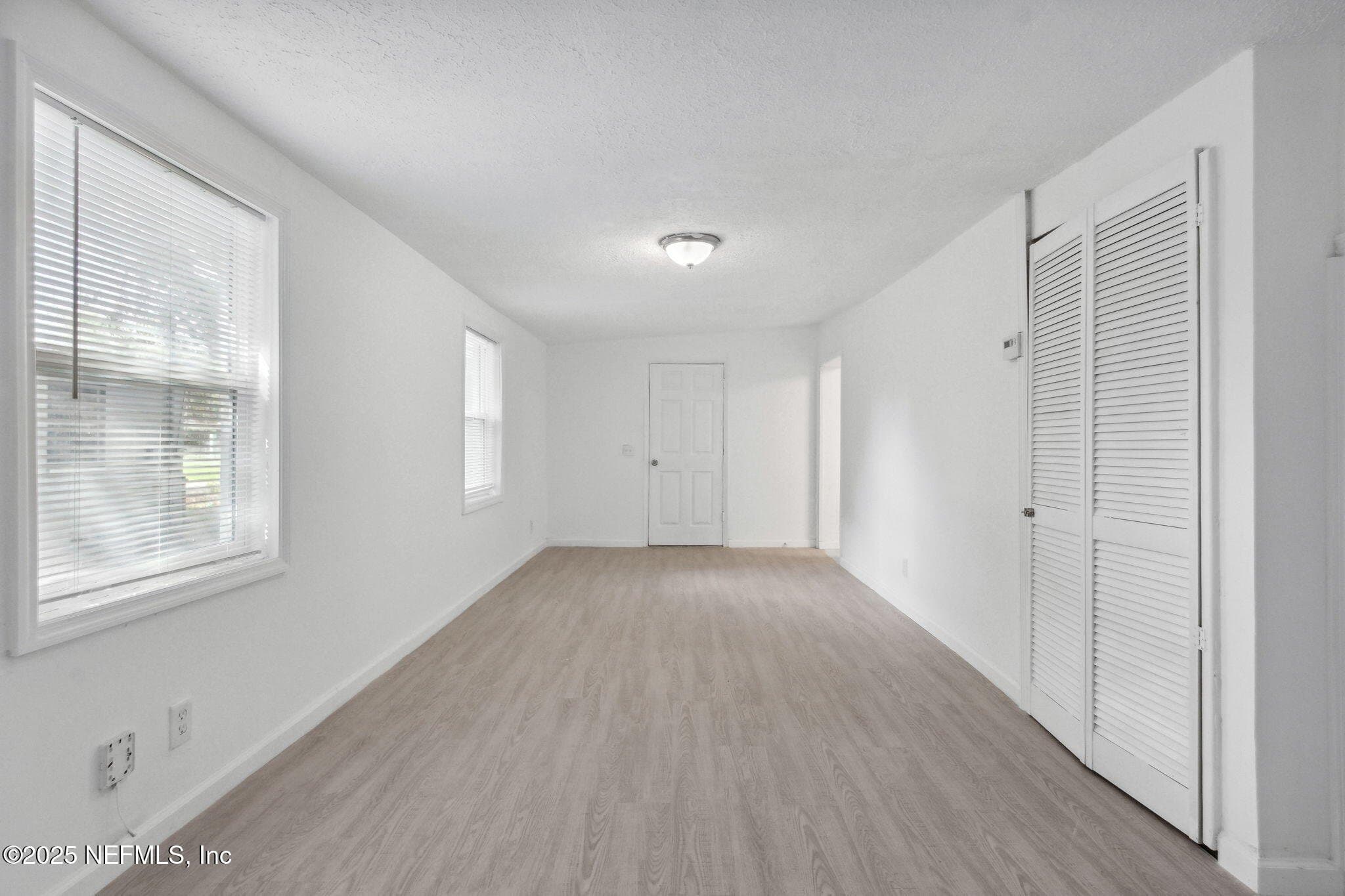 Jacksonville House: 4204 Santee Road