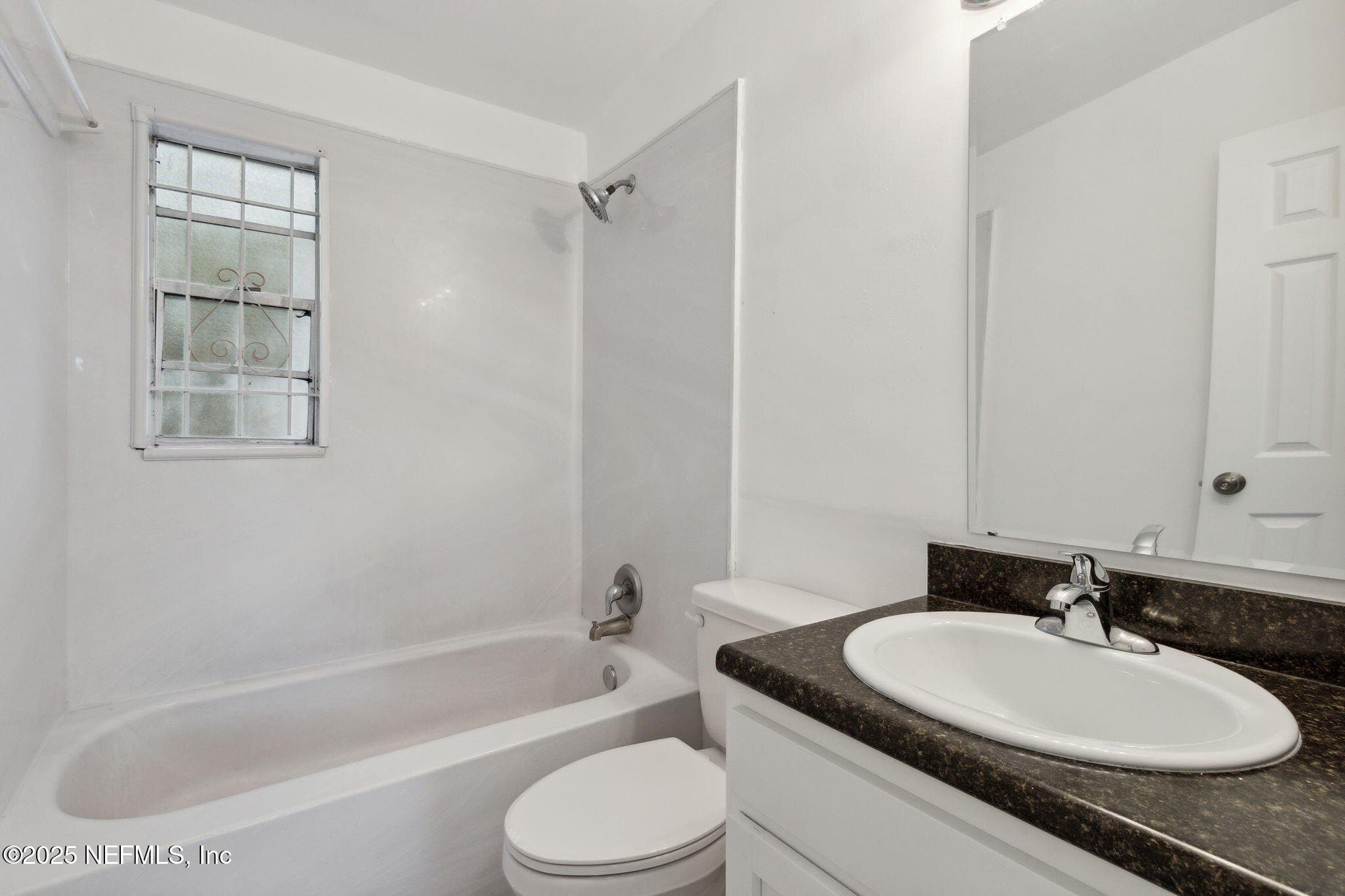Jacksonville House: 4204 Santee Road