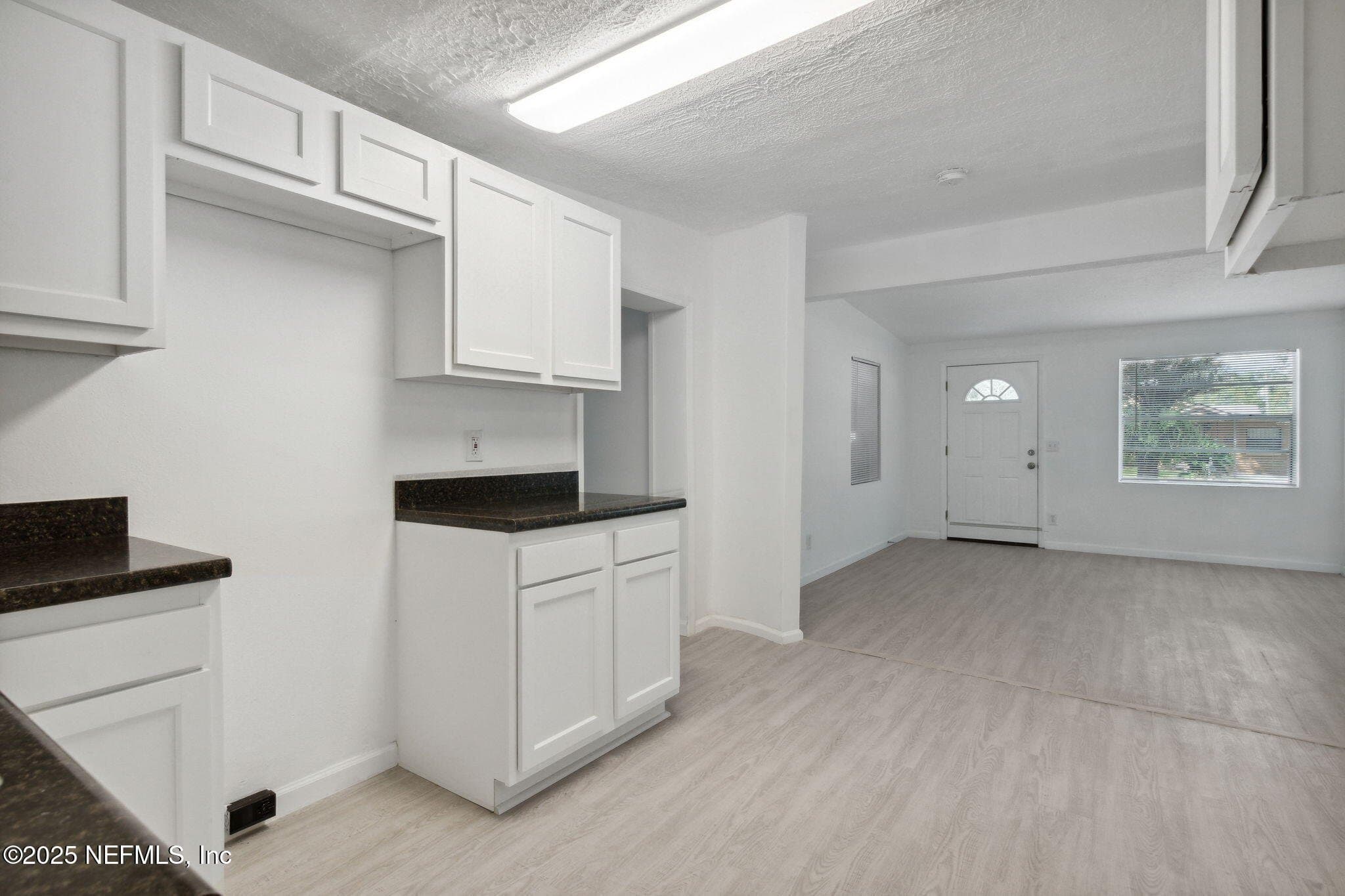 Jacksonville House: 4204 Santee Road