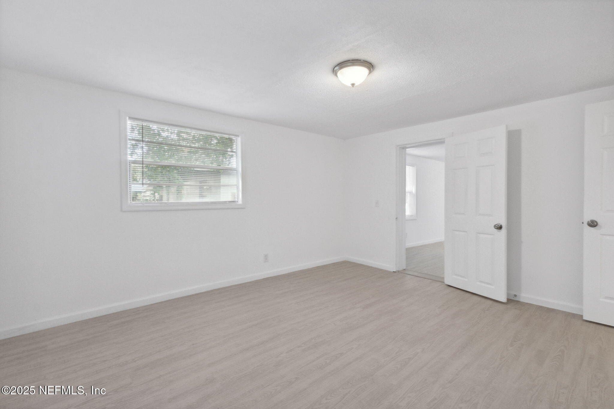 Jacksonville House: 4204 Santee Road