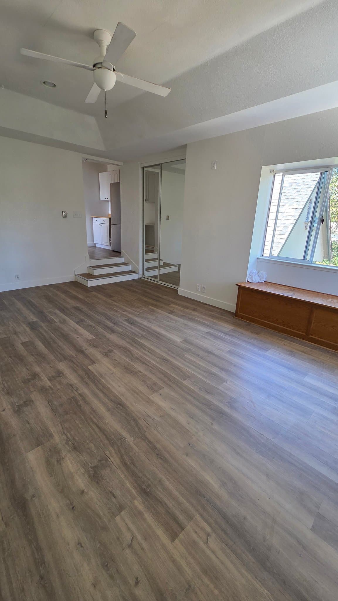 Cherryland Single Room: 20374 Concord Ave