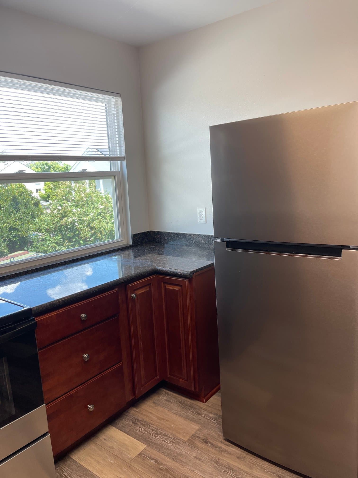 New Orleans Apartment: 2525 Annunciation St.