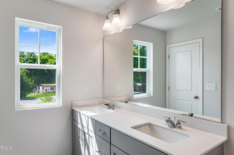 Smithfield Townhome: 159 S Copper Fox Ln