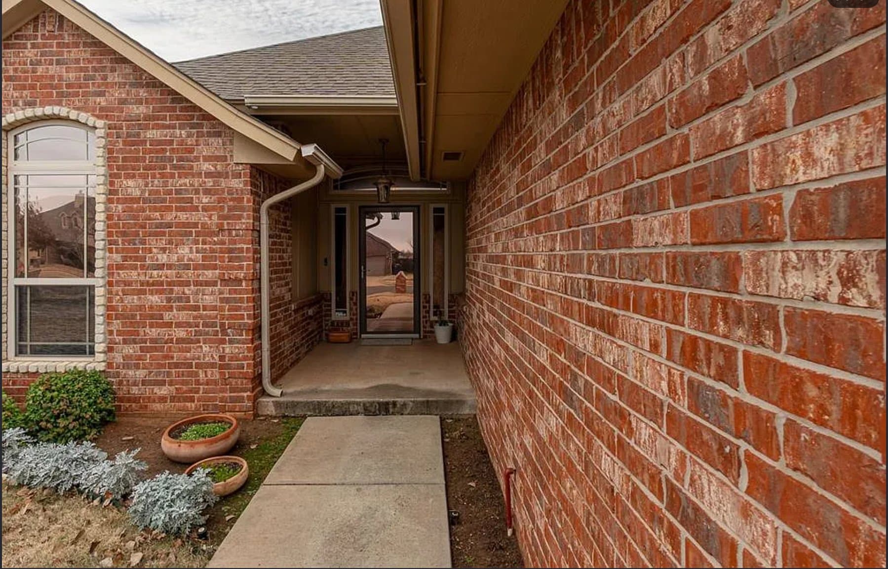 Yukon House: 7504 Meadow Lake Dr