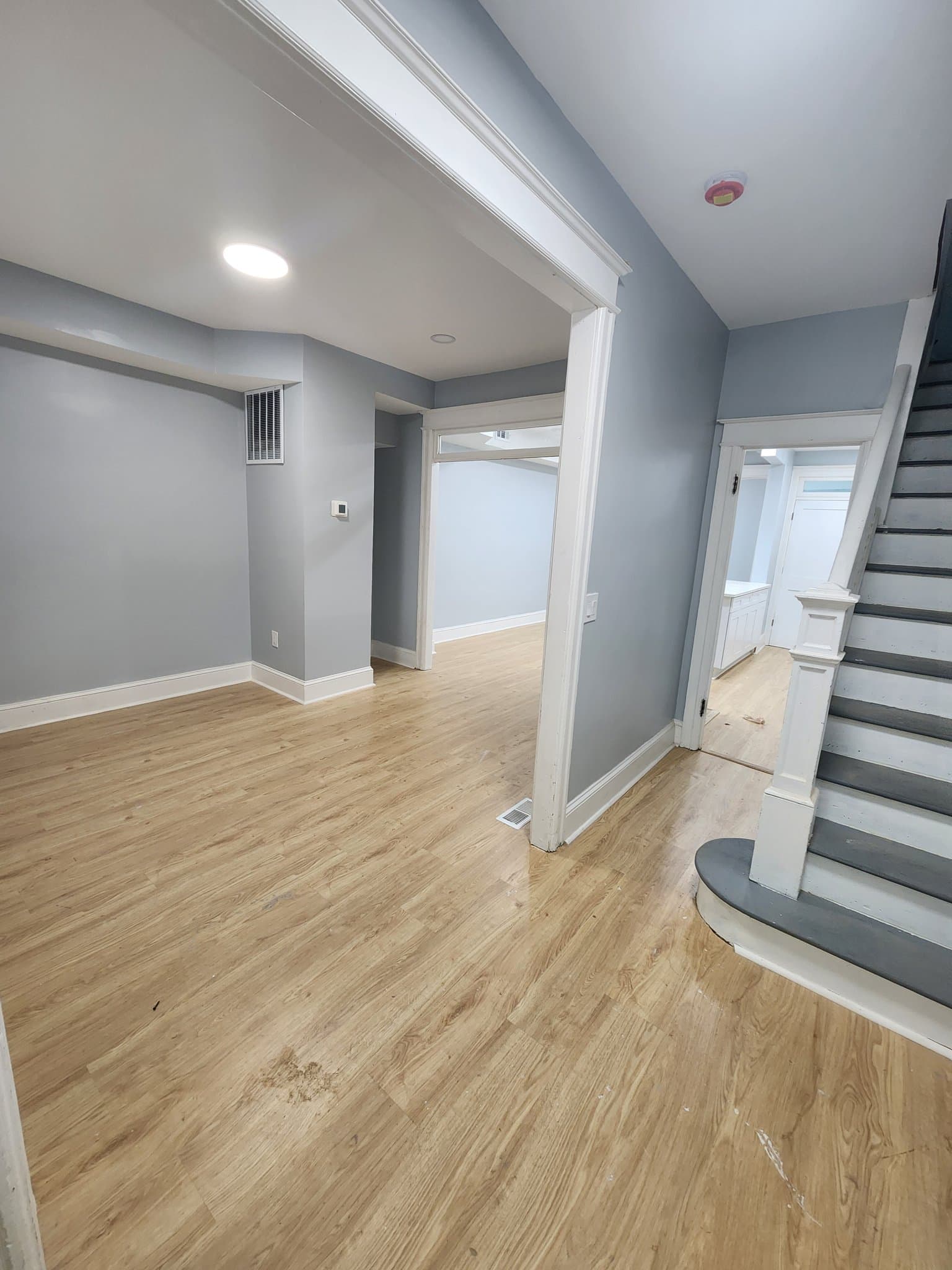 Washington House: 1223 Staples Street NE