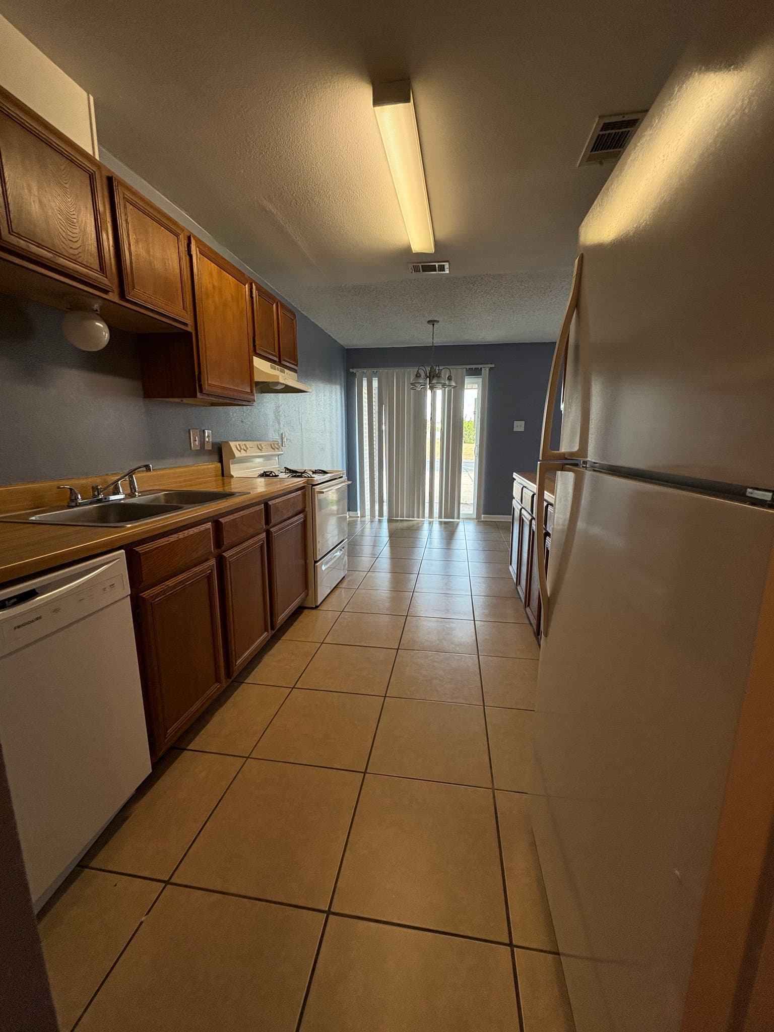 Killeen Multiplex: 506 Alpine Street