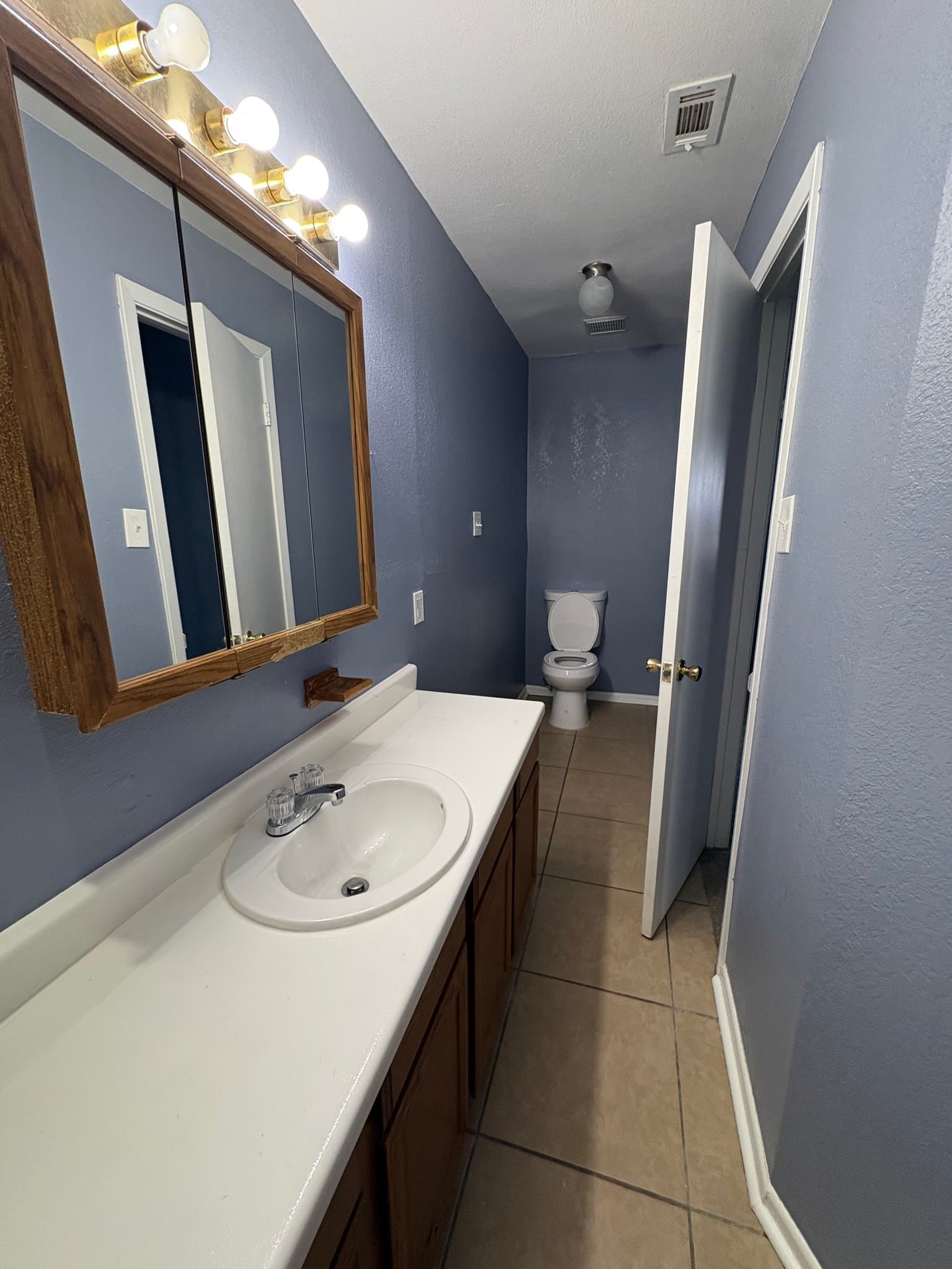 Killeen Multiplex: 506 Alpine Street