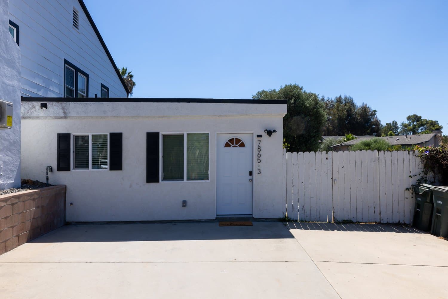 La Mesa House: 7865 Quince St