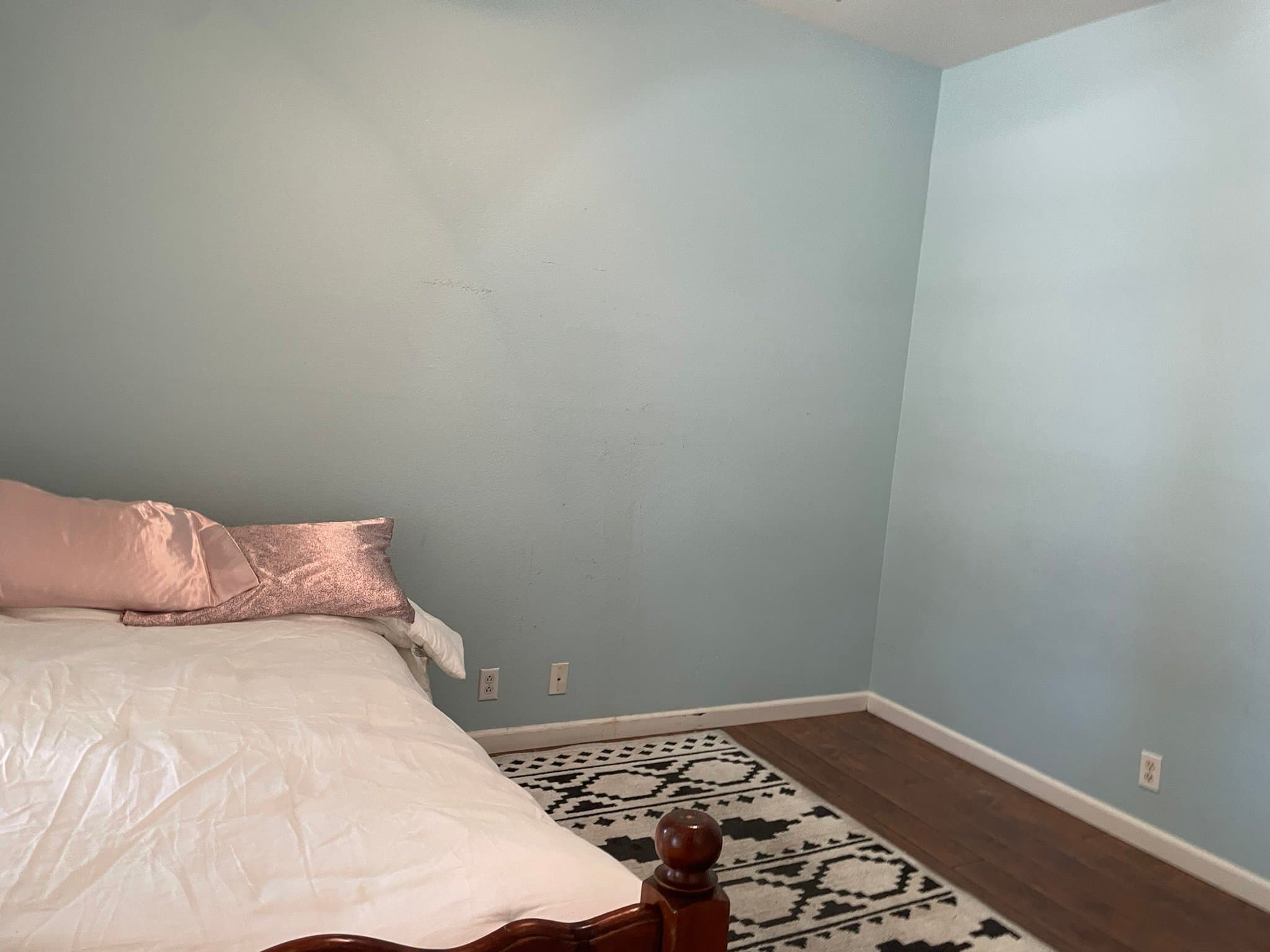 Antelope Single Room: 56 Ridgepoint Drive