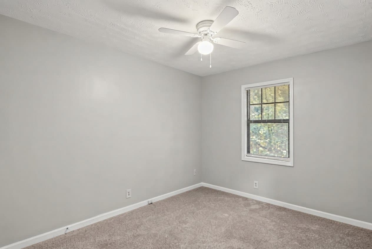 Lilburn Townhome: 338 Bradley Woods Ct NW