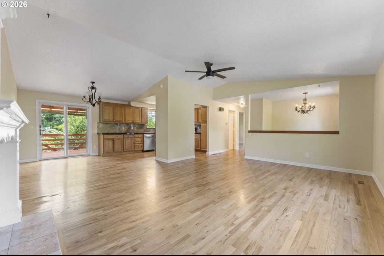 Portland House: 13920 SE Bush St