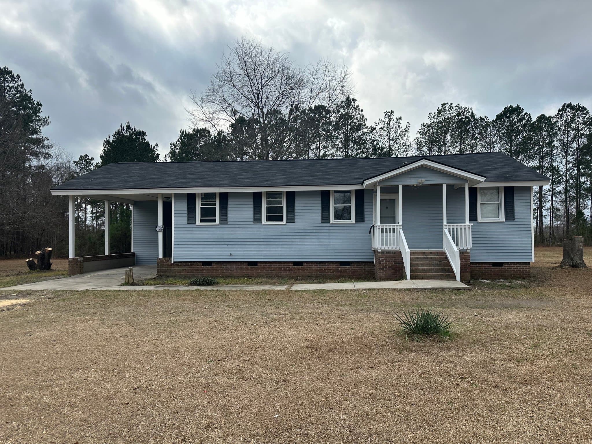 Gadsden House: 824 Congaree Church Rd