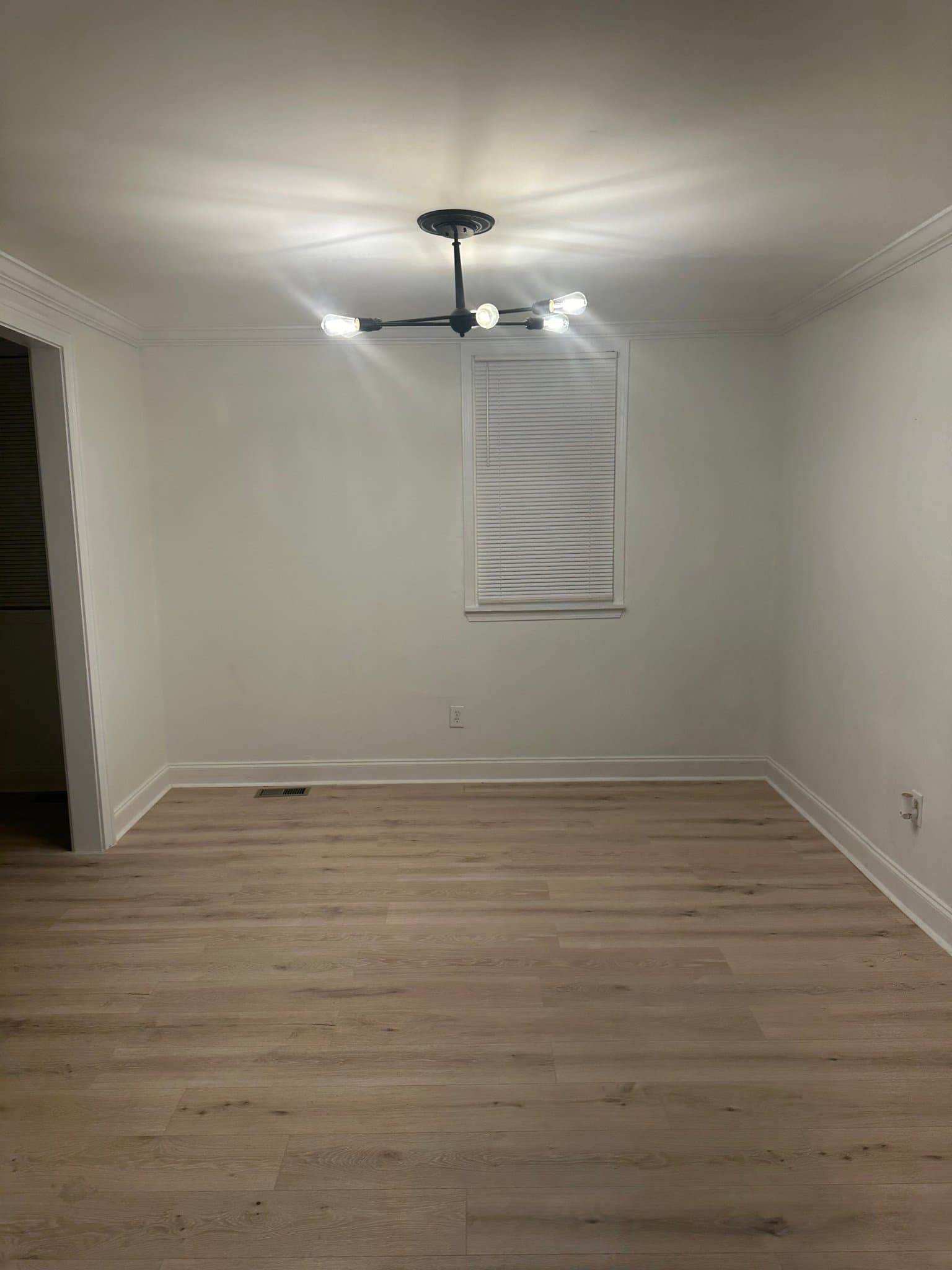 Gadsden House: 824 Congaree Church Rd