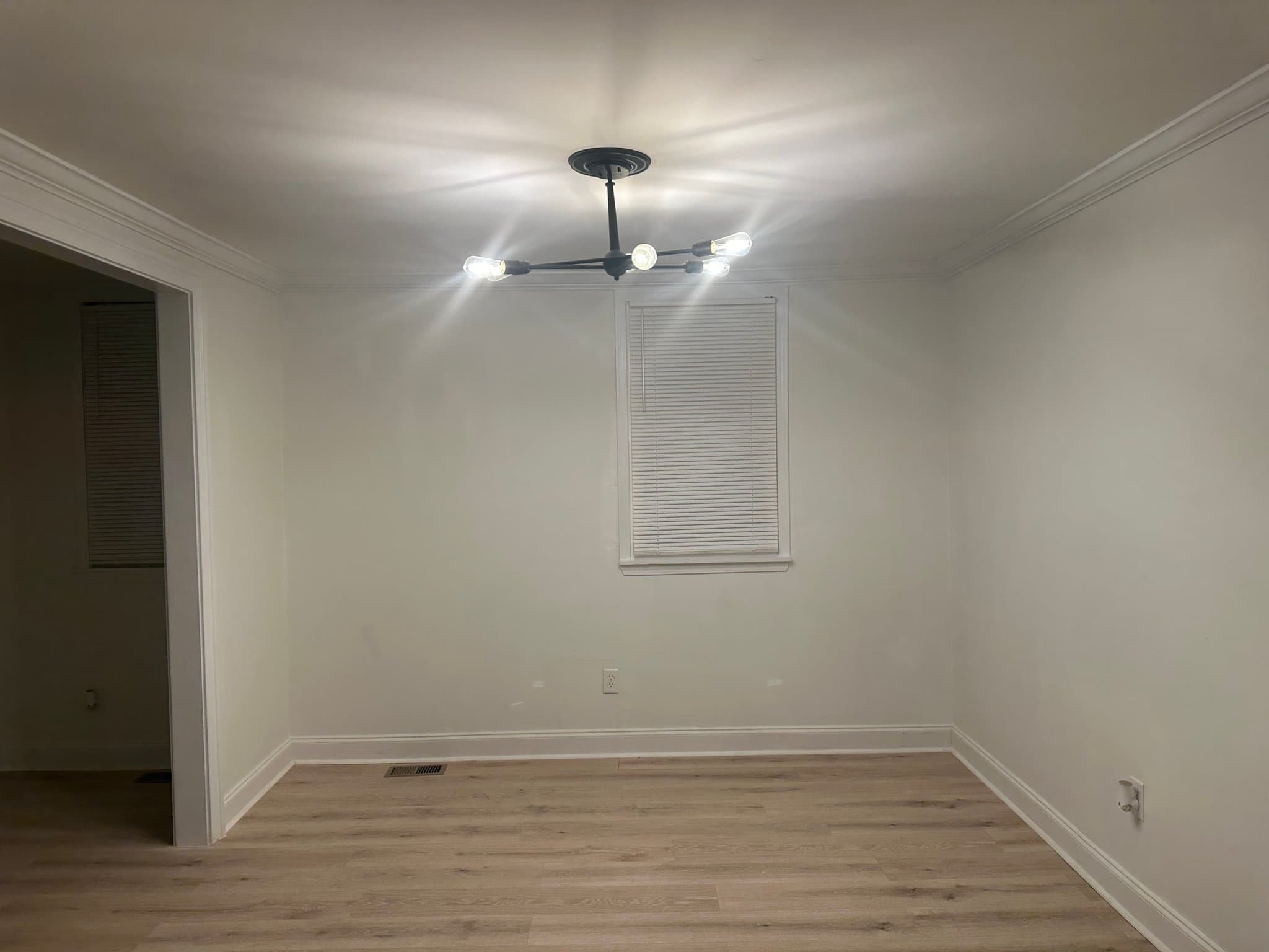 Gadsden House: 824 Congaree Church Rd
