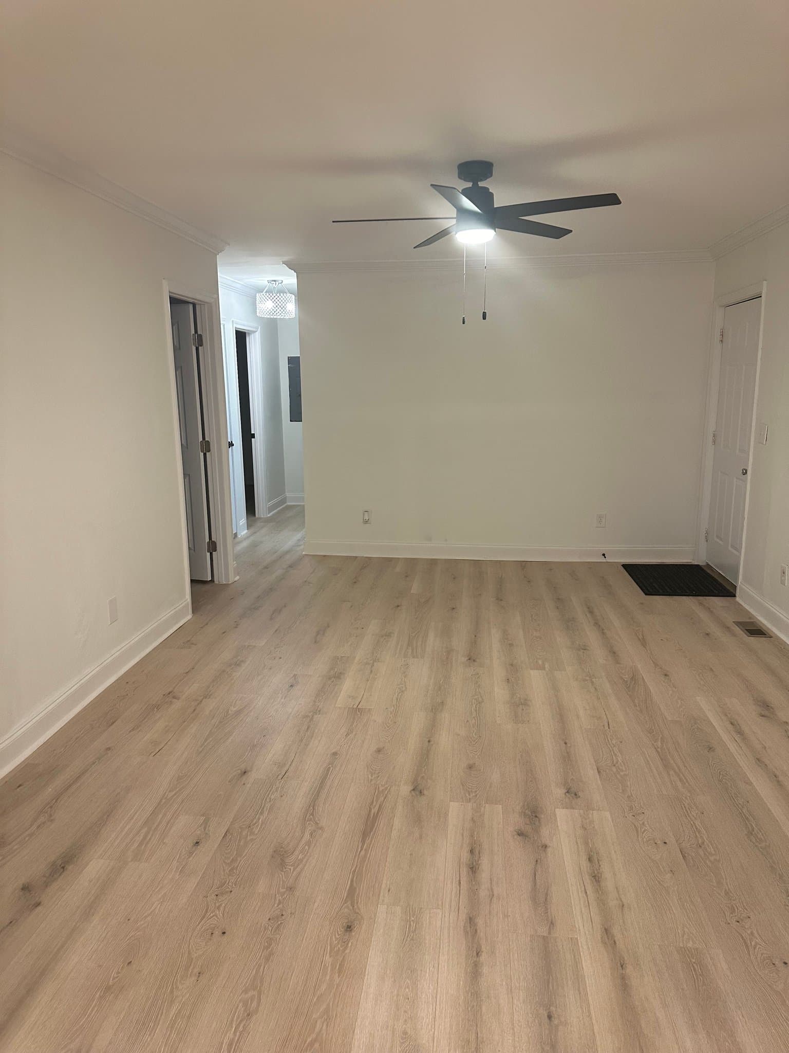 Gadsden House: 824 Congaree Church Rd
