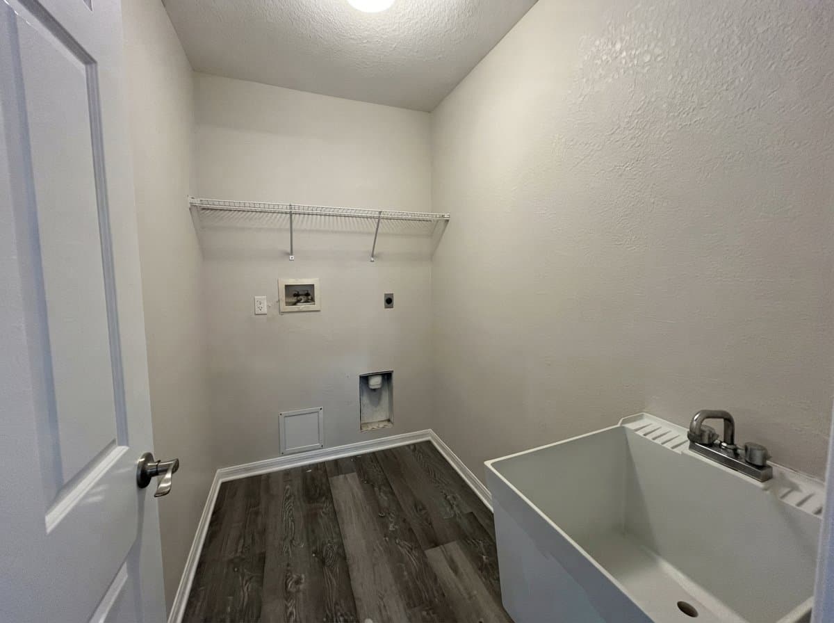 Port Charlotte House: 21443 Manatee Ave